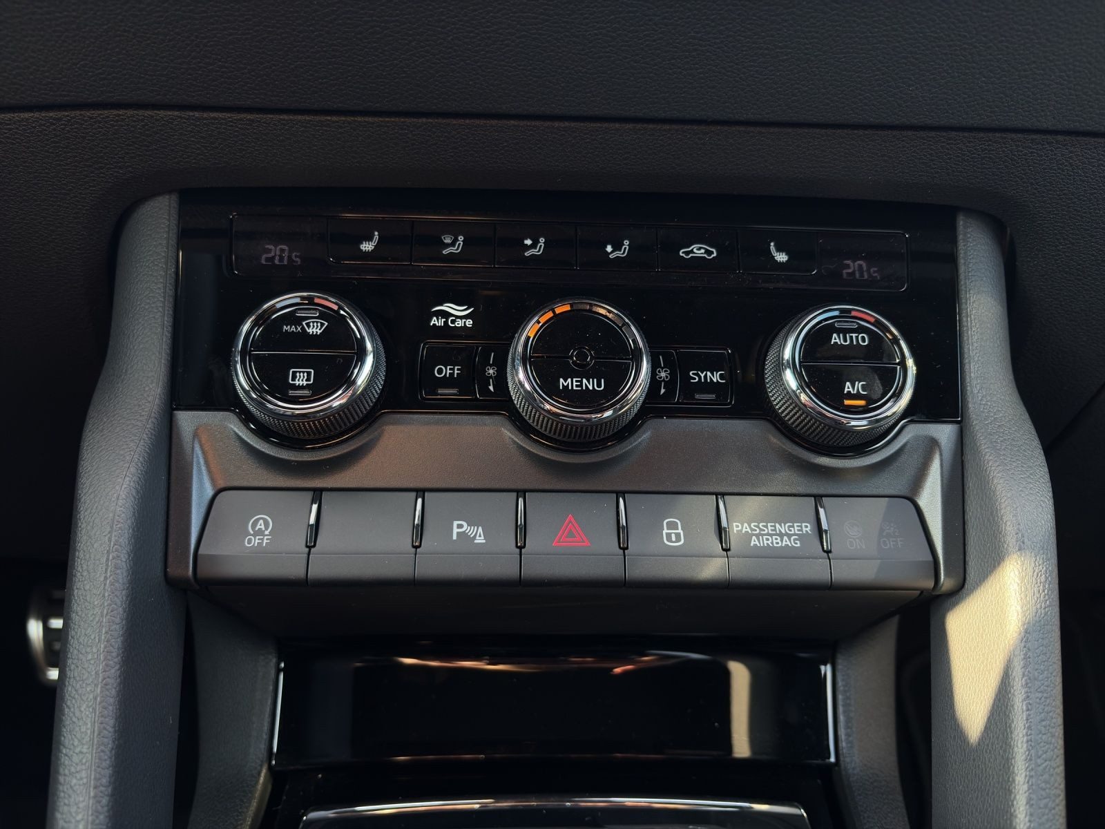 Skoda Karoq – Foto 18