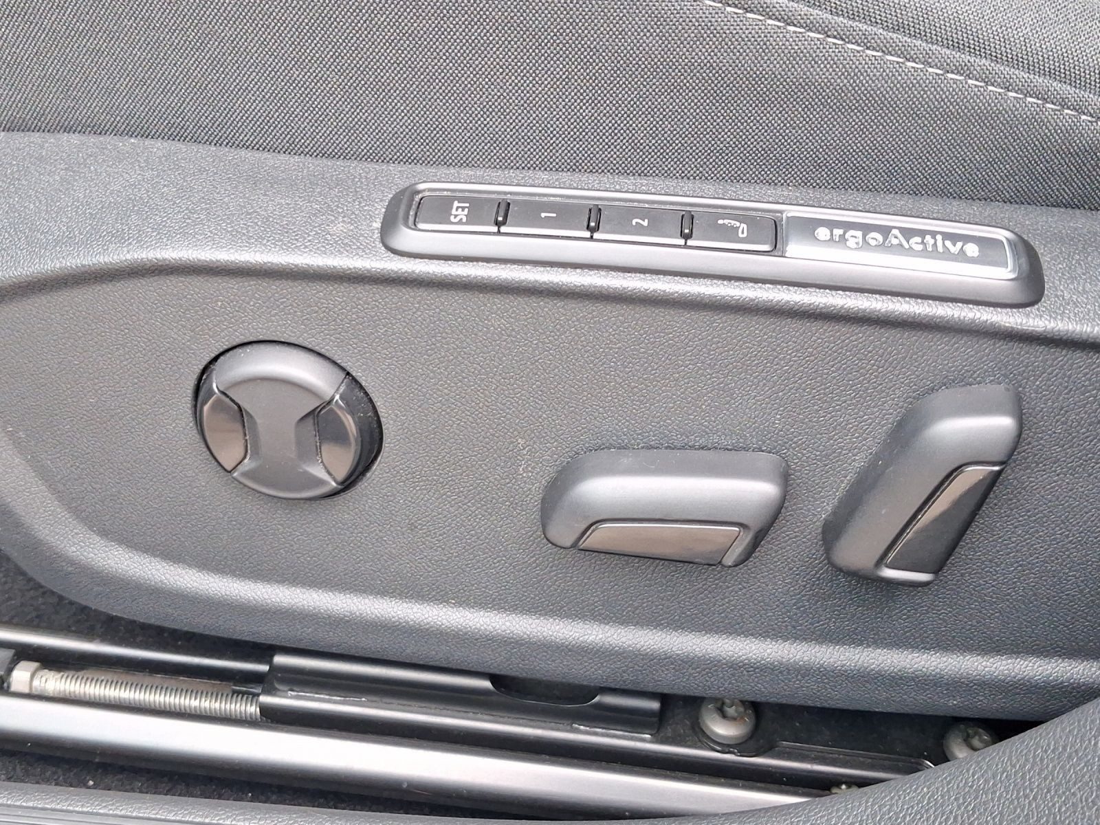 Volkswagen Golf – Foto 19