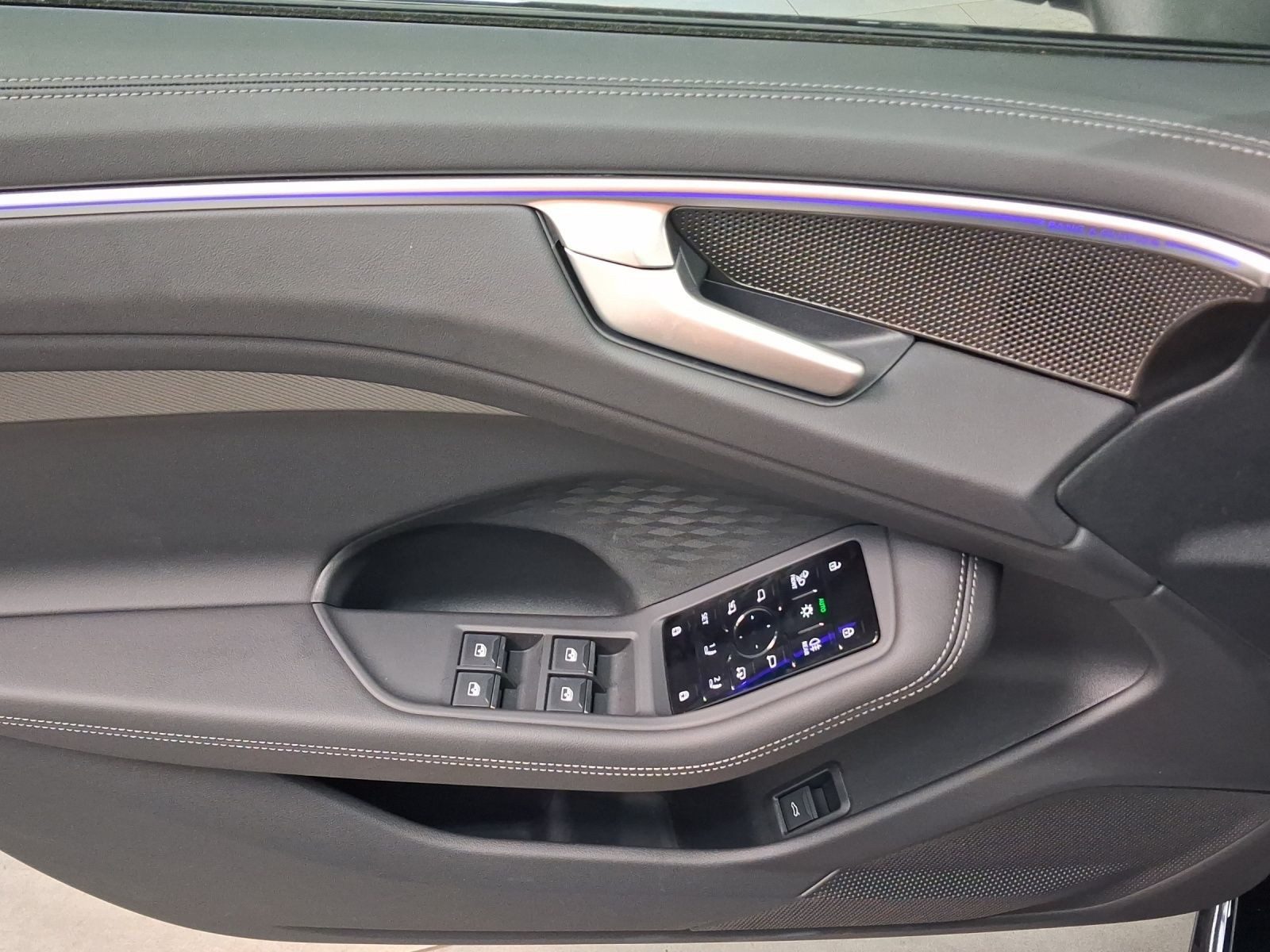 Audi A6 Avant – Foto 8