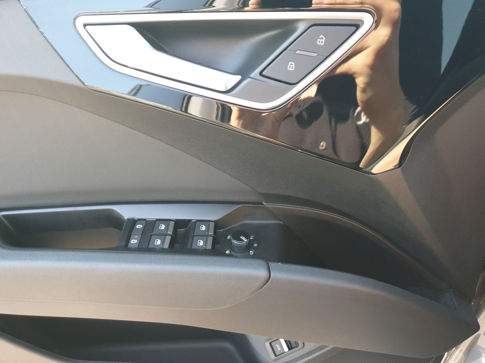 Audi Q4 e-tron – Bild 8