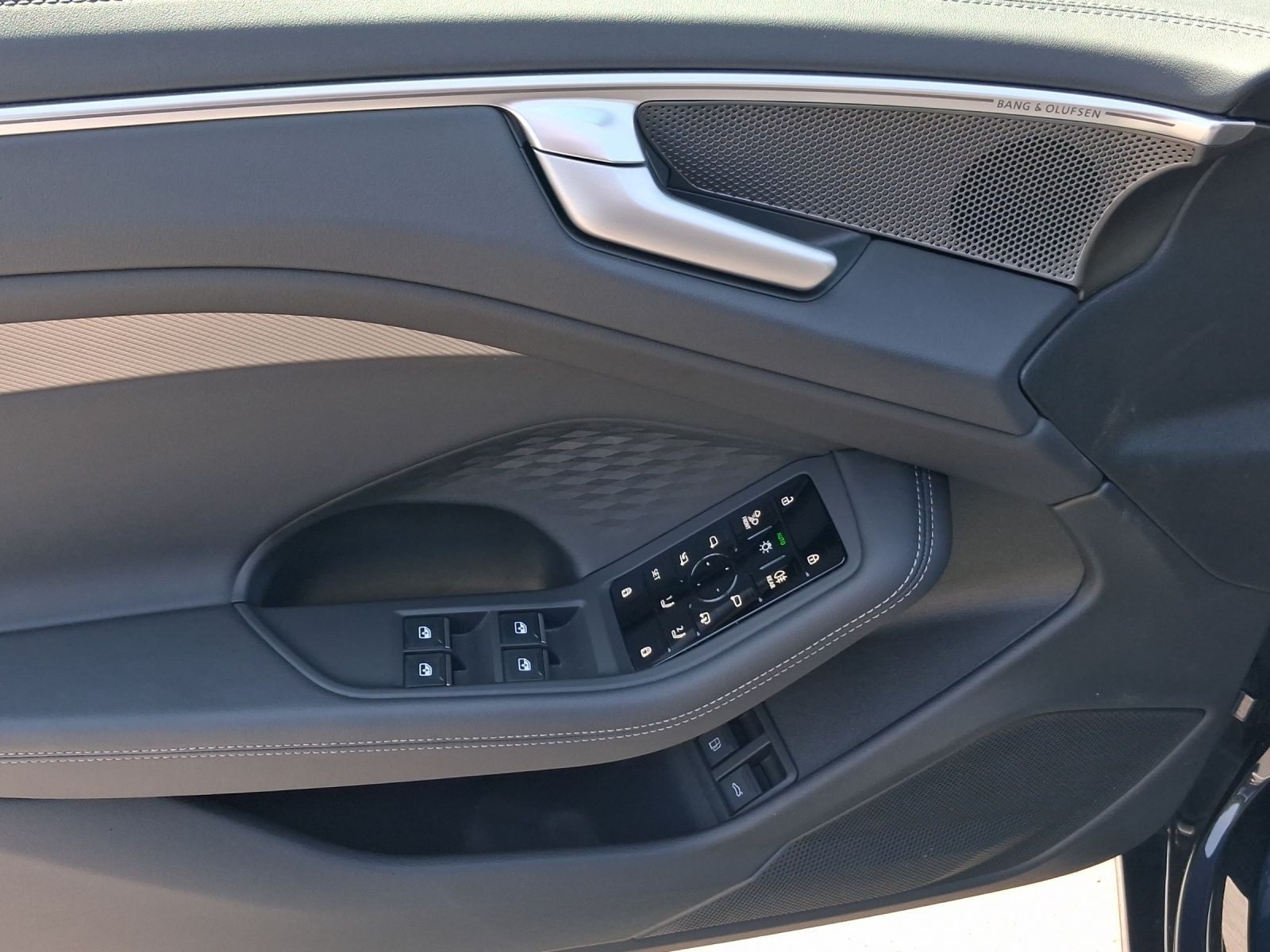 Audi A6 Avant – Foto 8
