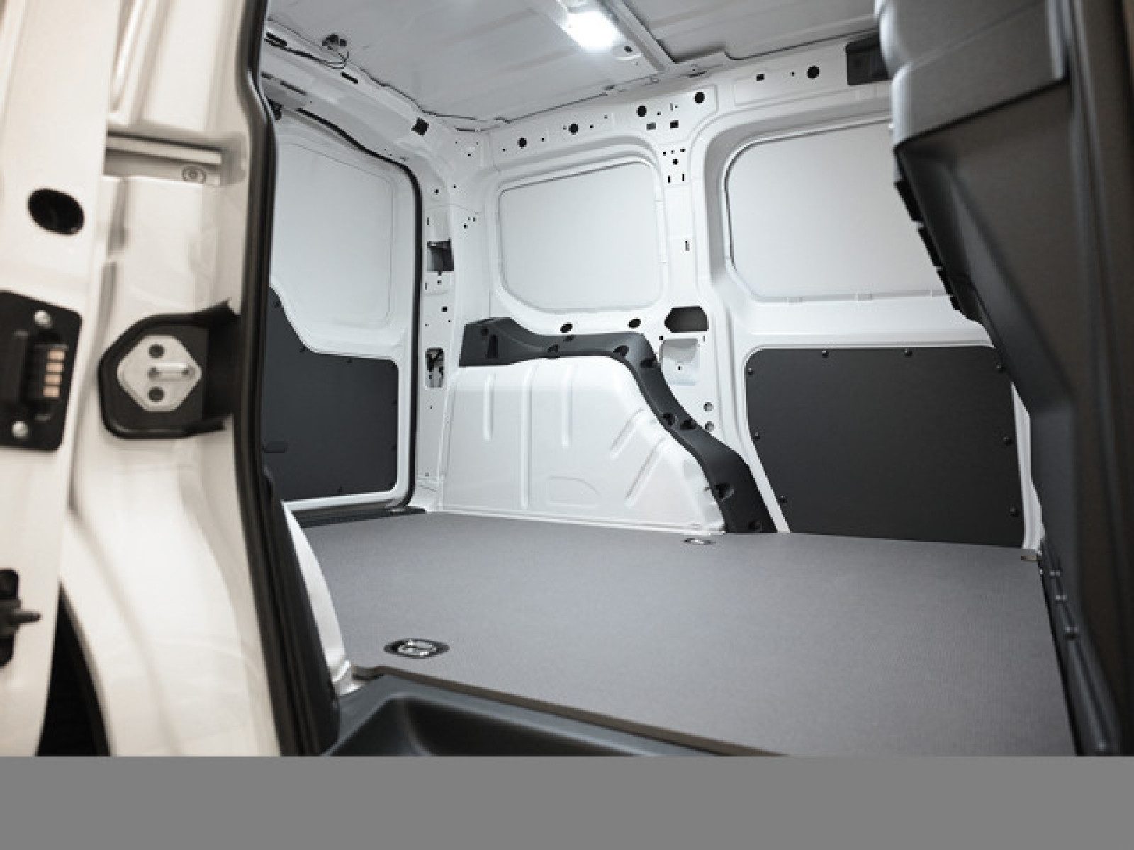 Volkswagen Caddy – Bild 11
