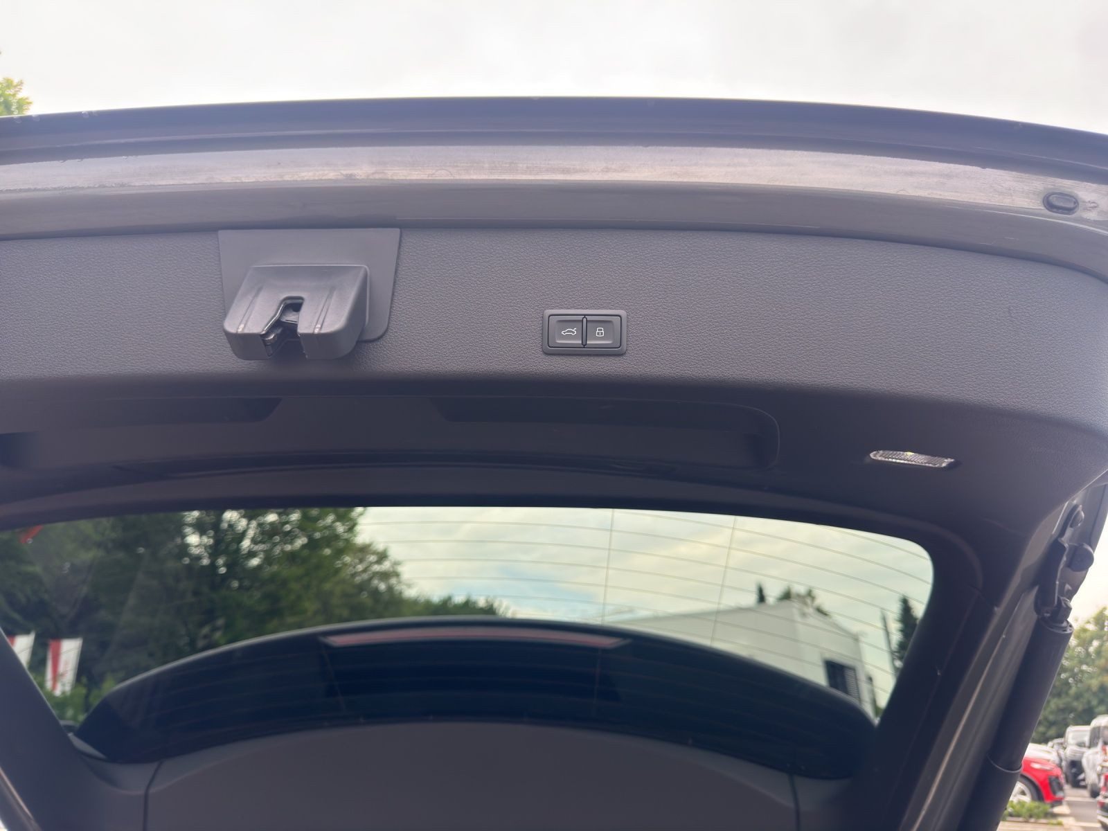 Audi Q8 e-tron – Bild 18