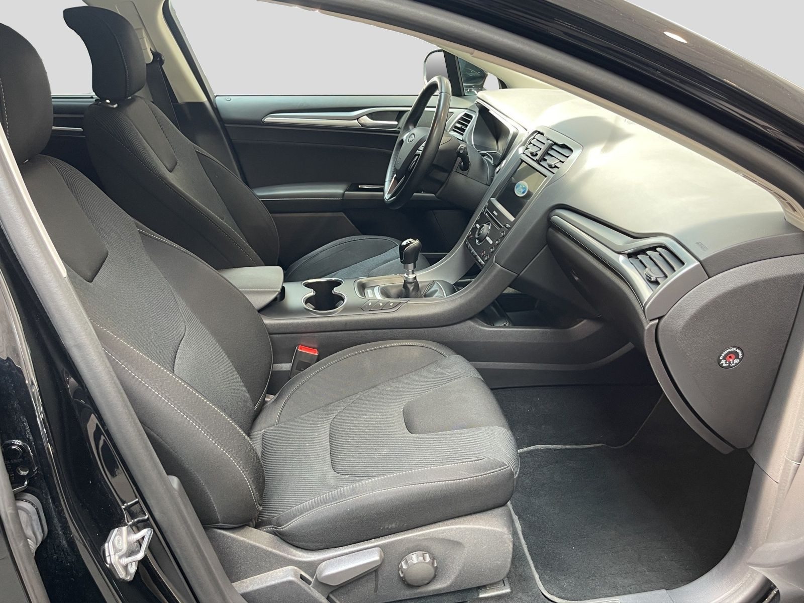 Ford Mondeo – Bild 4