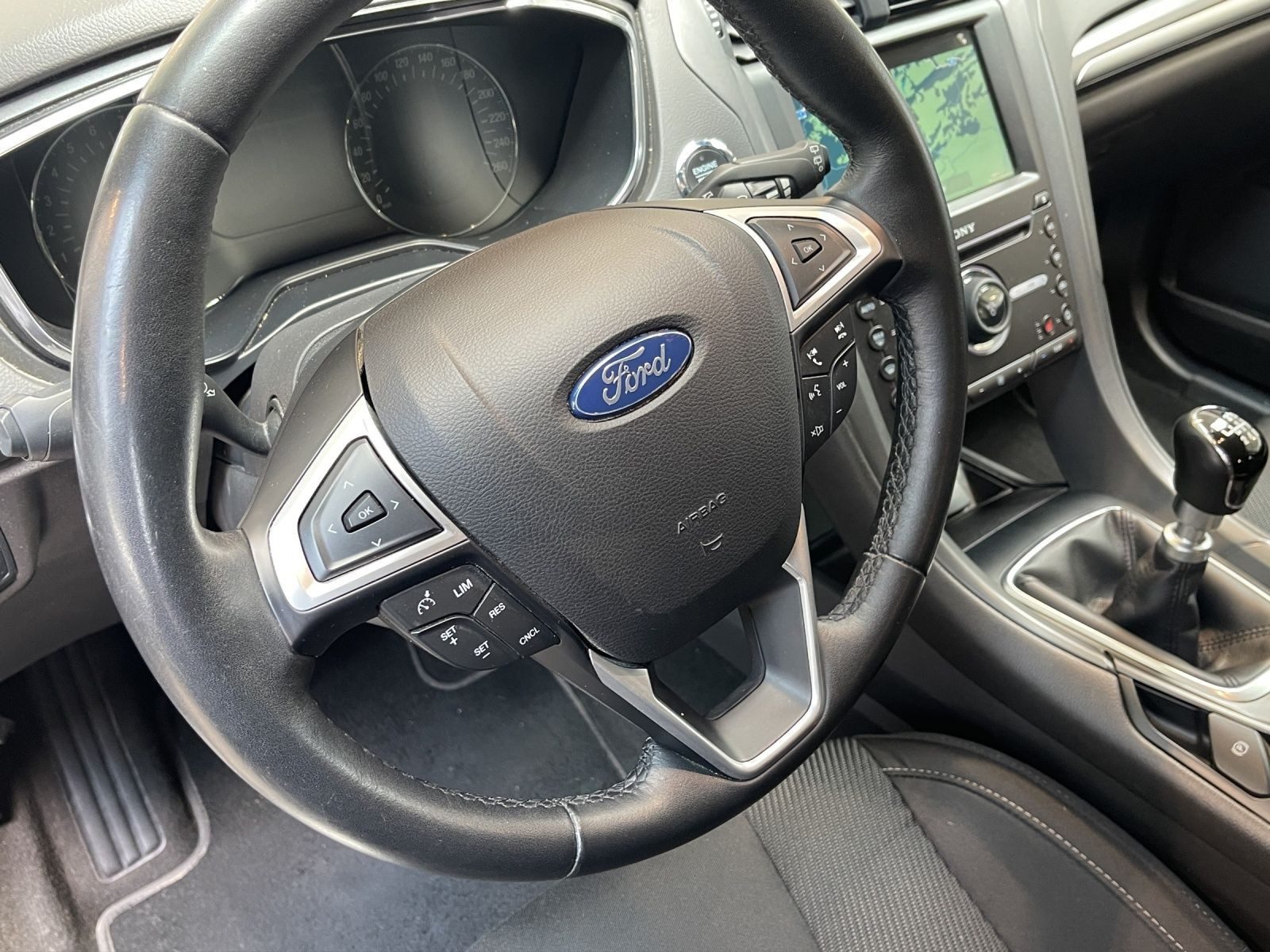 Ford Mondeo – Bild 9