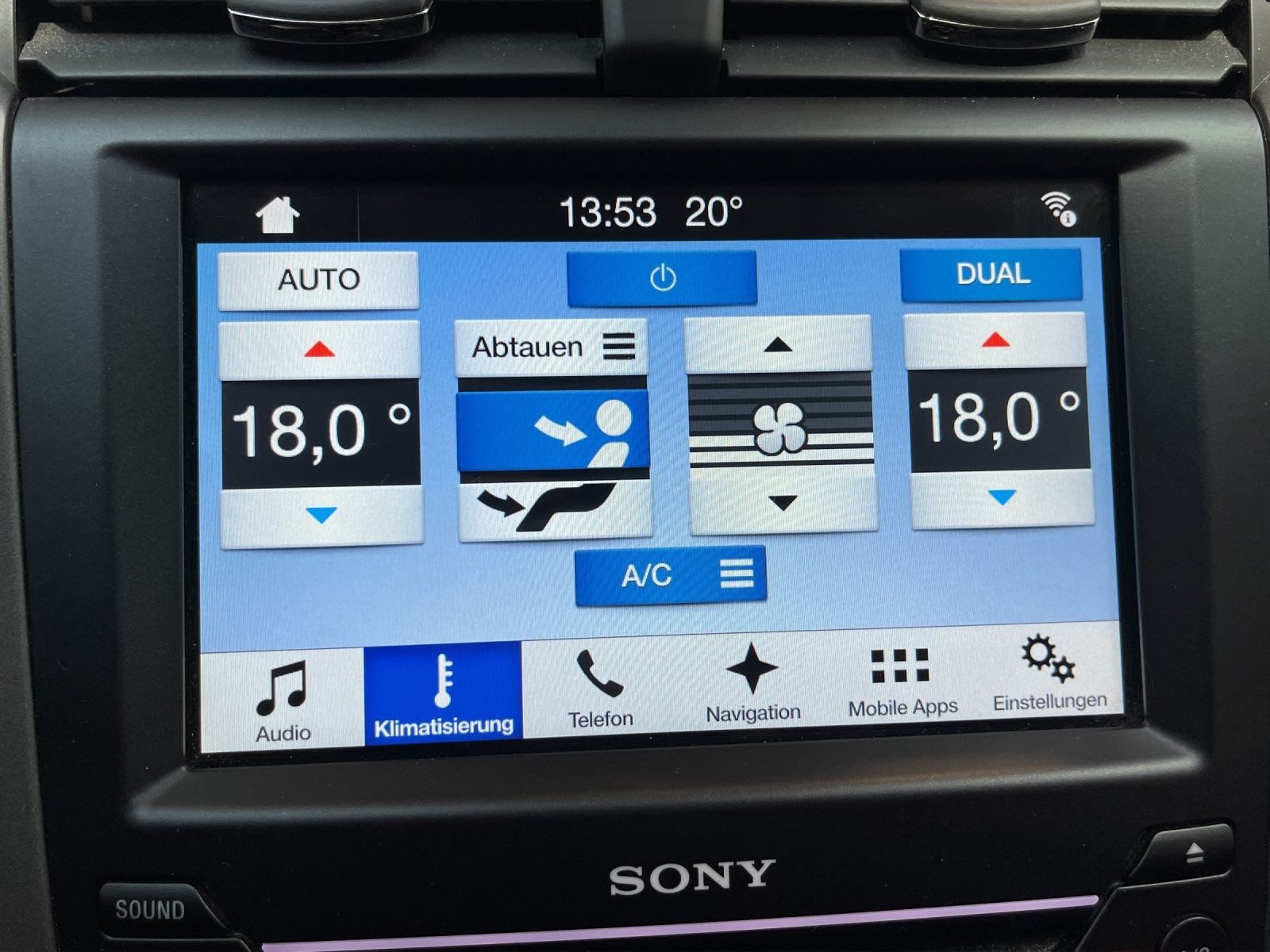 Ford Mondeo – Bild 15