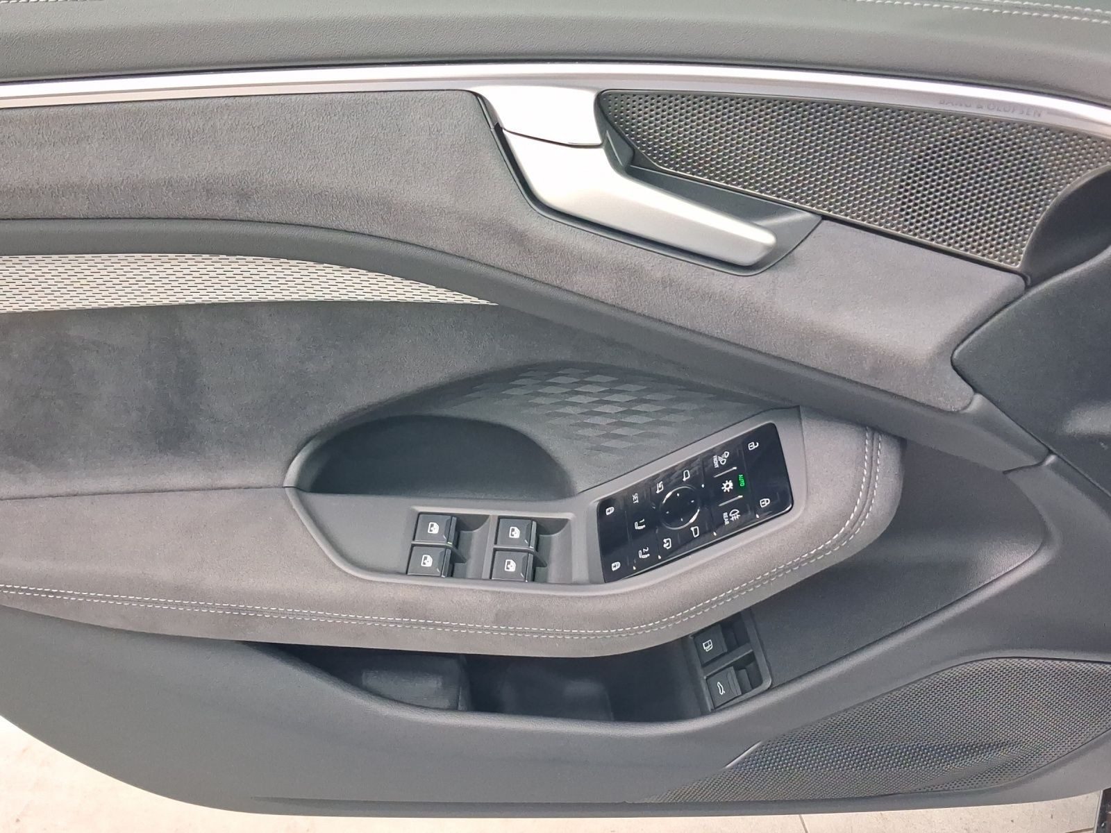 Audi A6 Avant – Bild 8