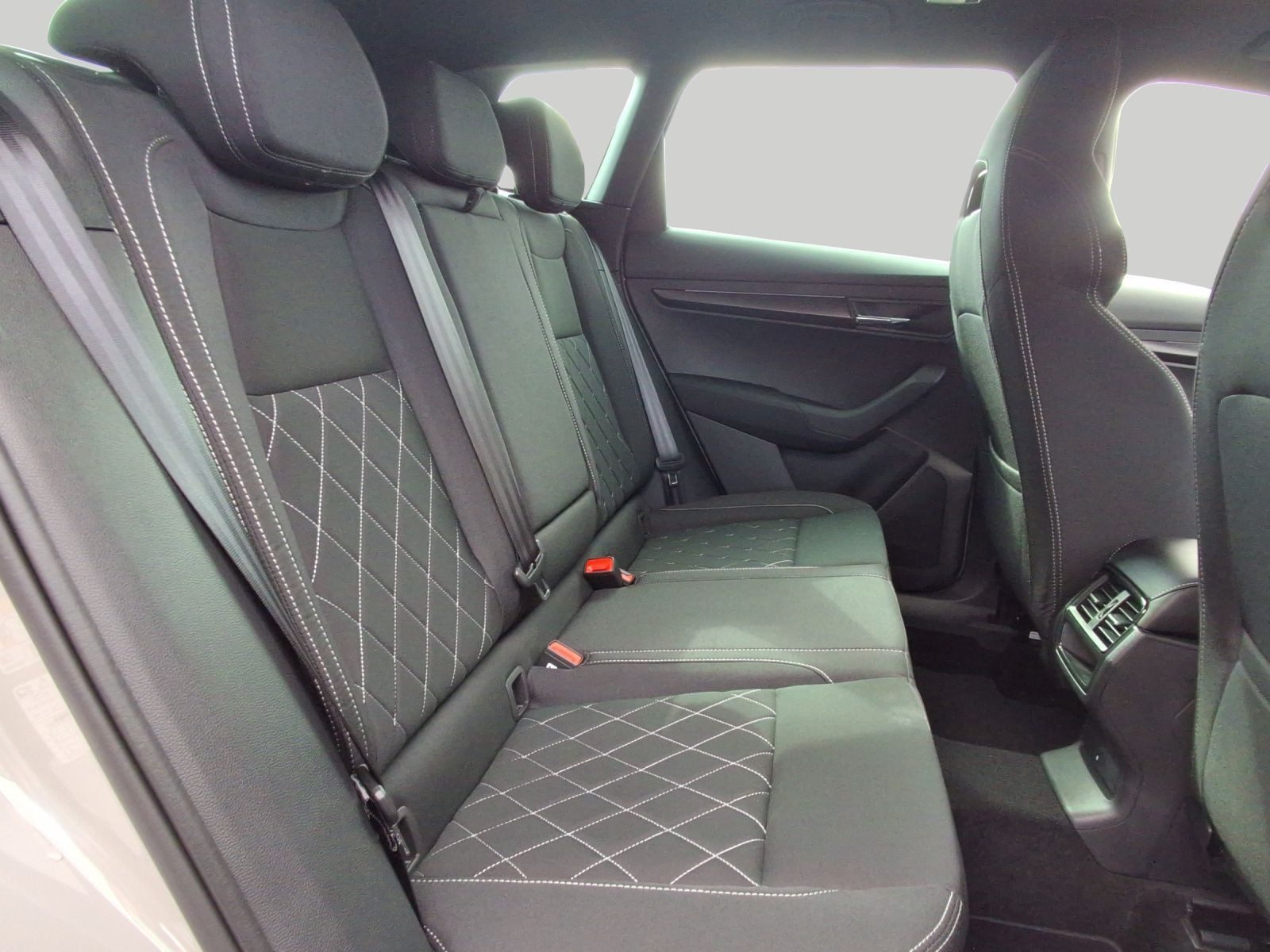 Skoda Karoq – Bild 6