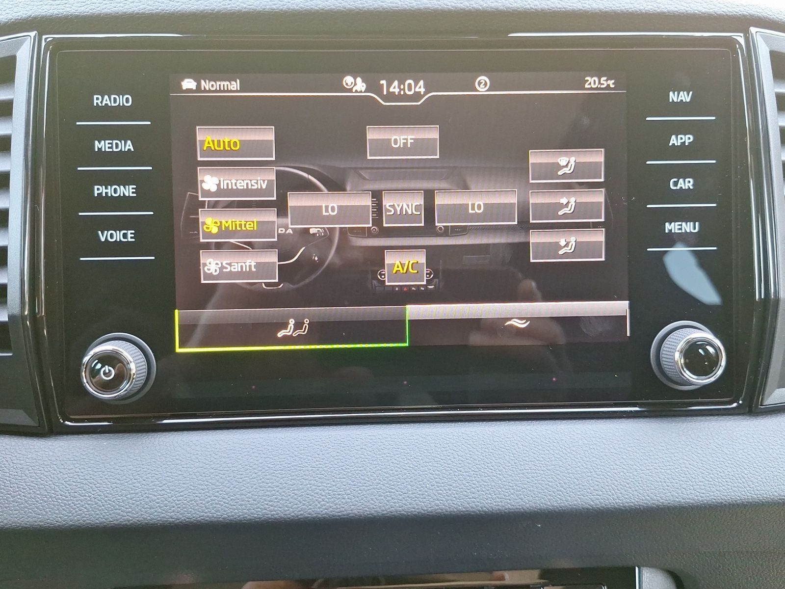 Skoda Karoq – Foto 14