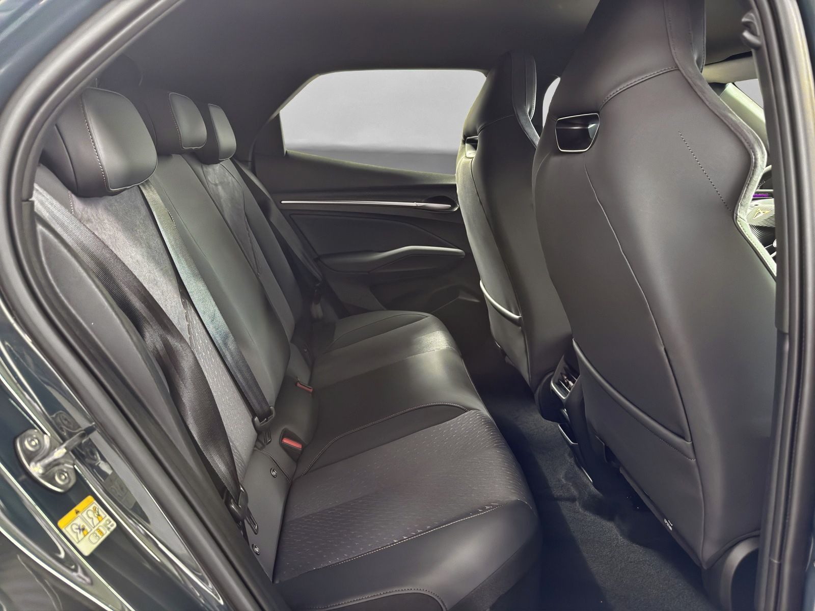 Cupra Raval – Foto 6
