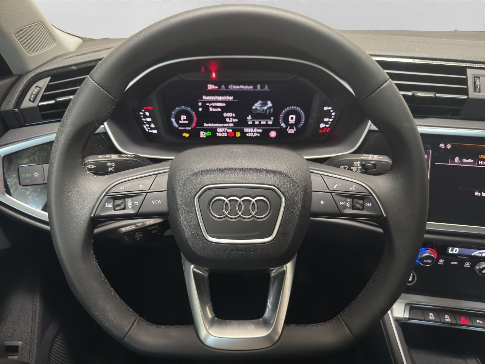Audi Q3 – Foto 9