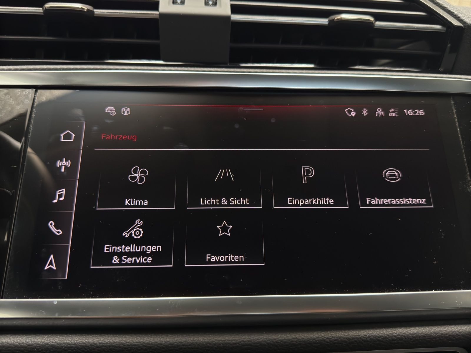 Audi Q3 – Foto 15