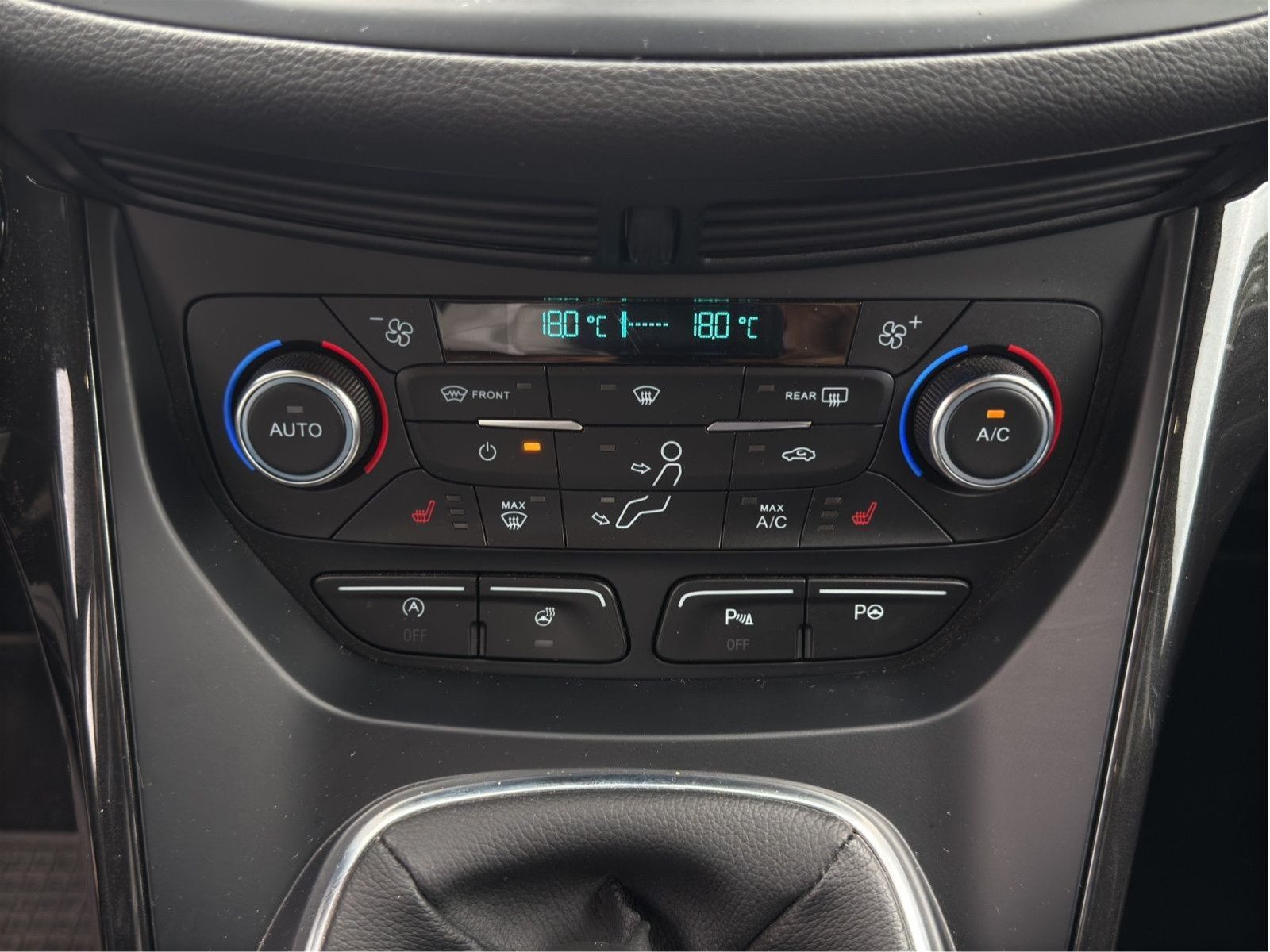 Ford Kuga – Foto 12