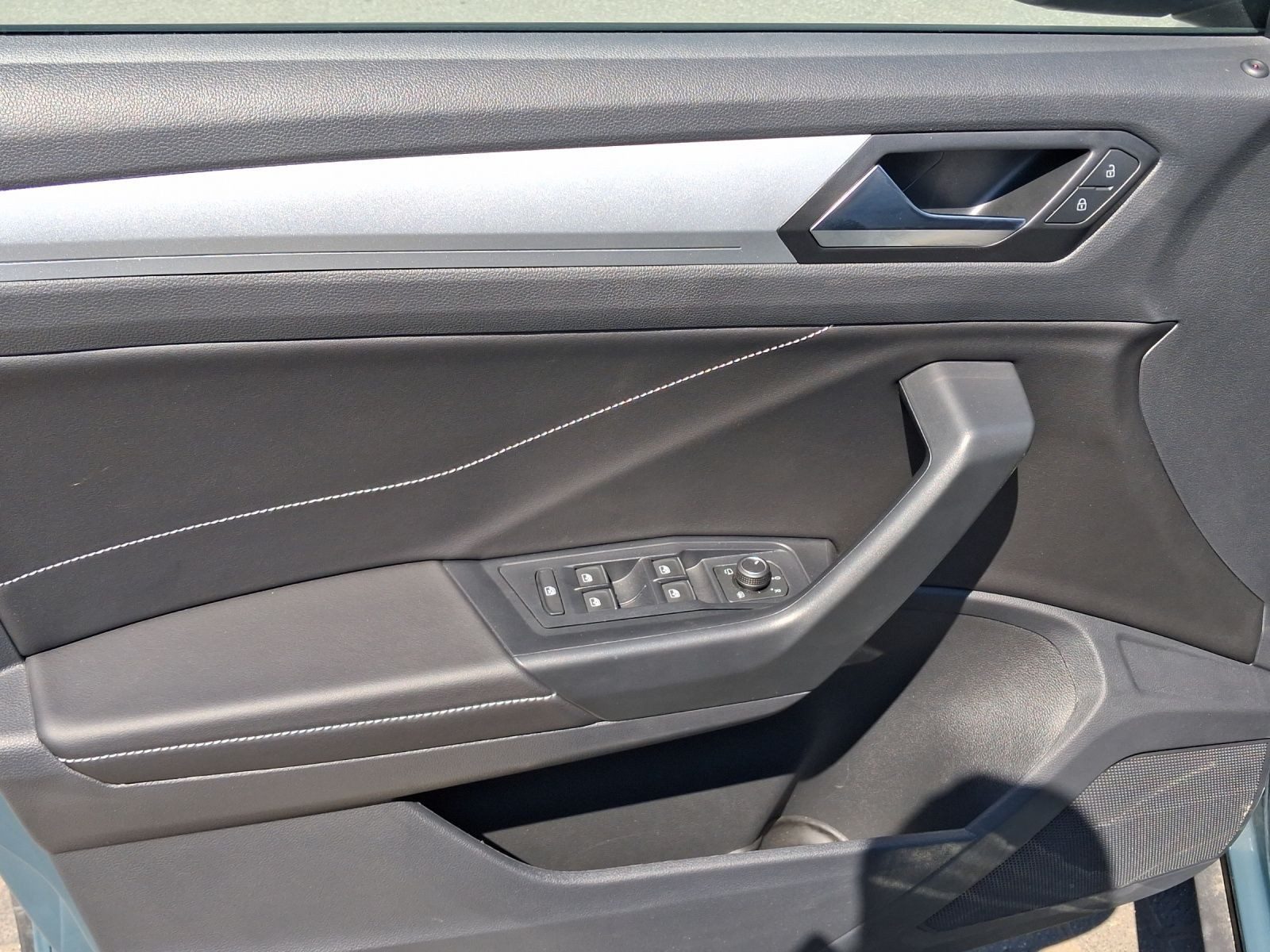Volkswagen T-Roc – Bild 8