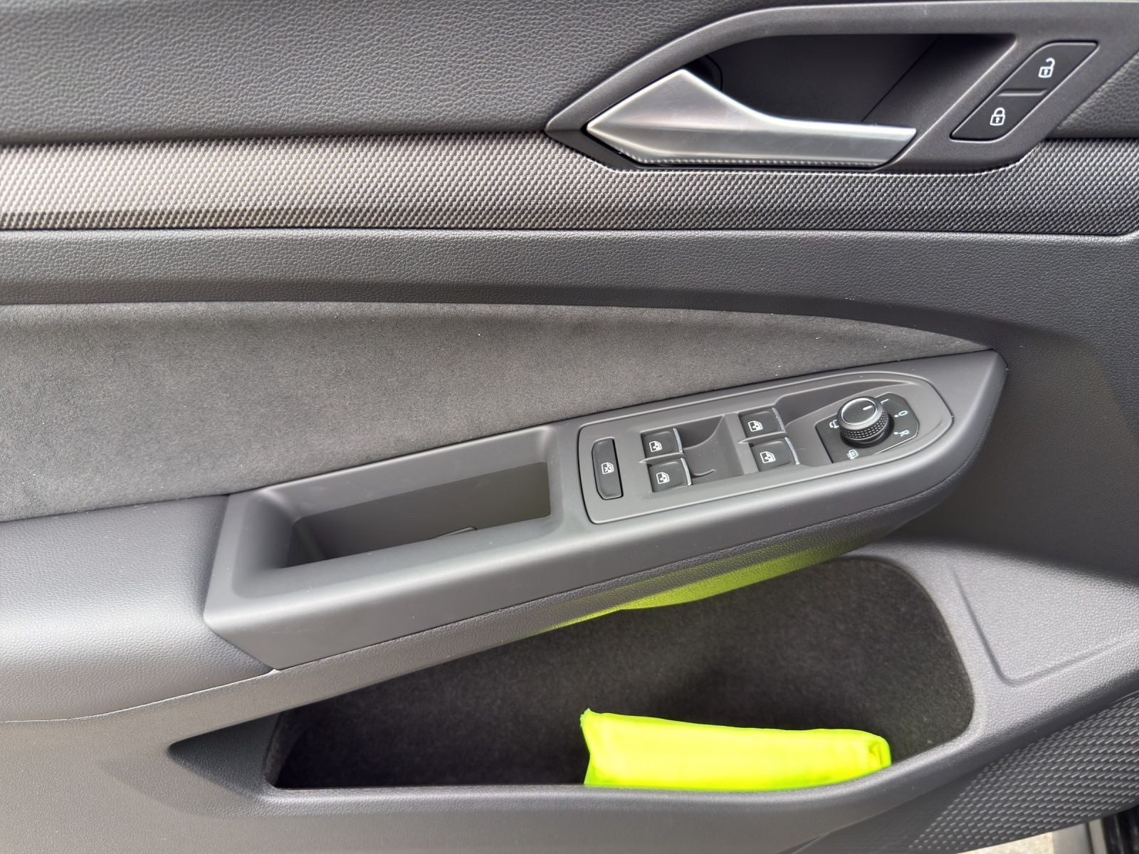 Volkswagen Golf GTI – Bild 8