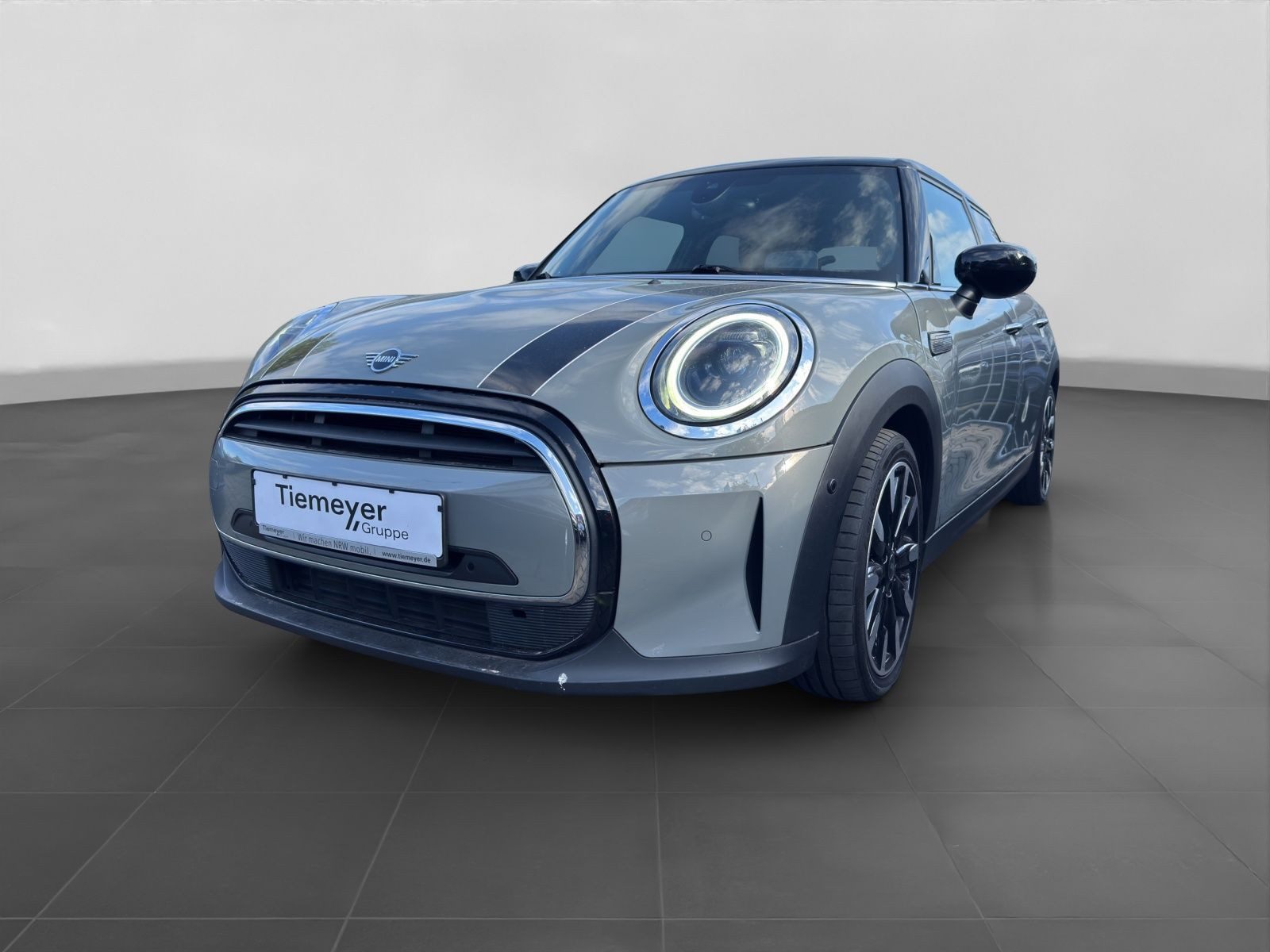 MINI (BMW) Cooper – Foto 2