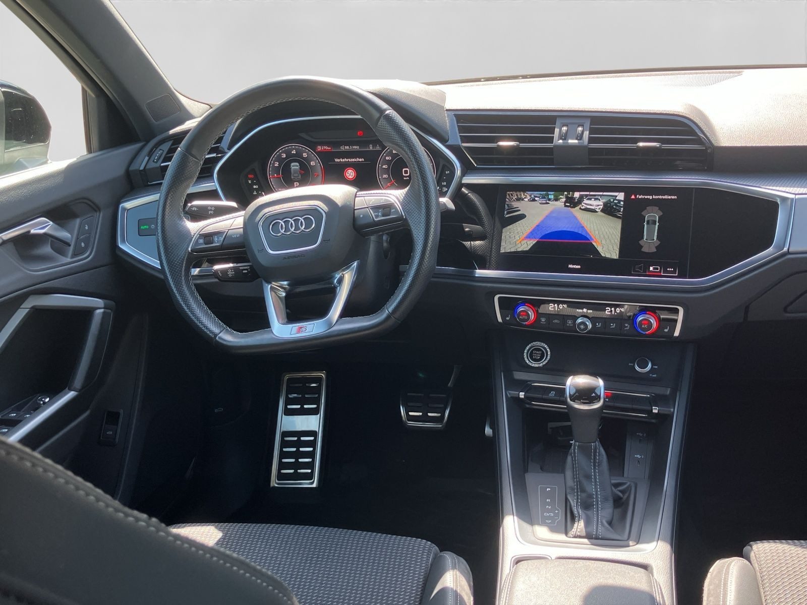 Audi Q3 – Bild 6