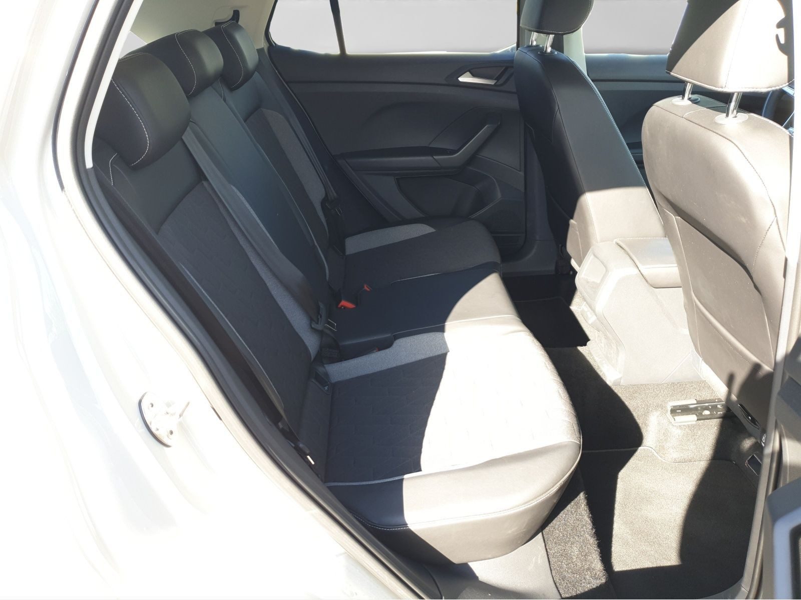 Volkswagen T-Cross – Bild 6