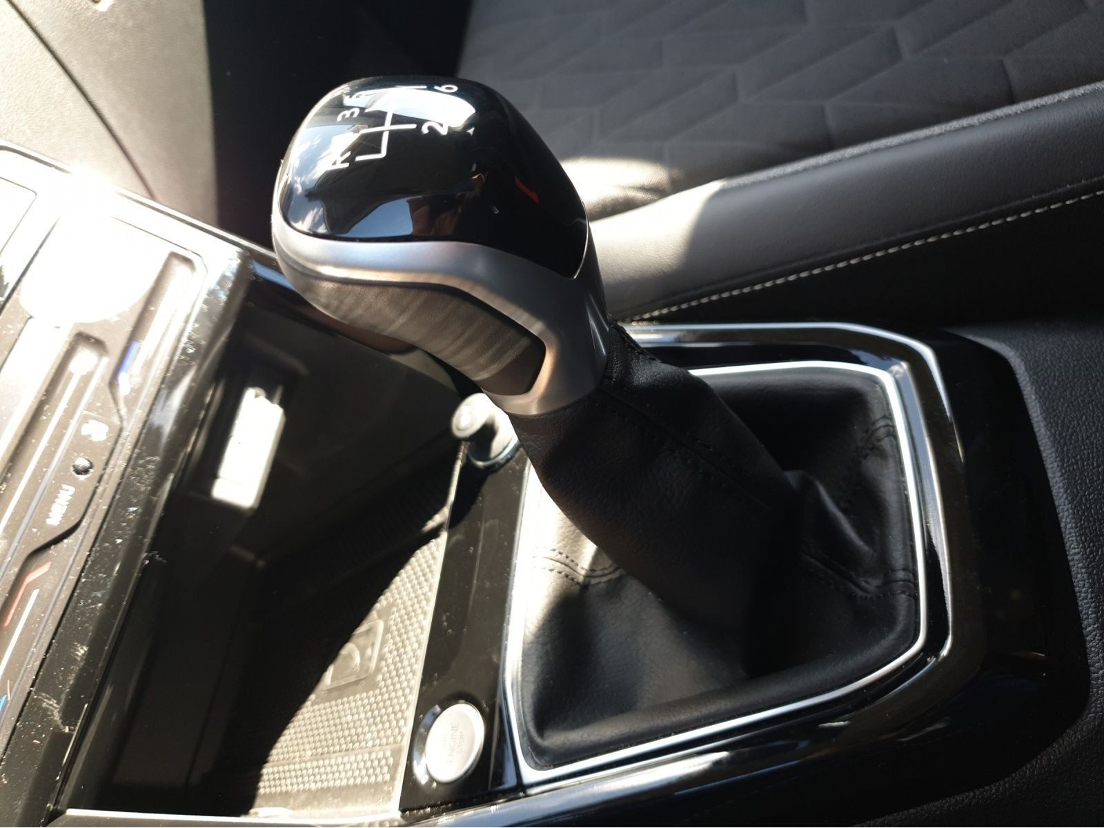 Volkswagen T-Cross – Bild 11