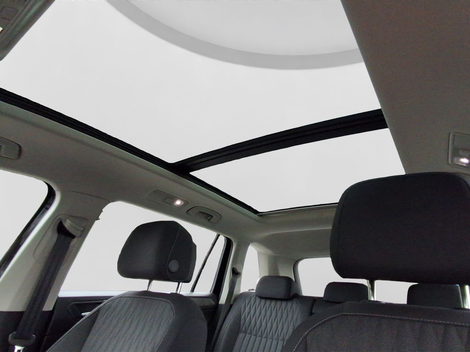 Volkswagen Tiguan Allspace – Bild 17