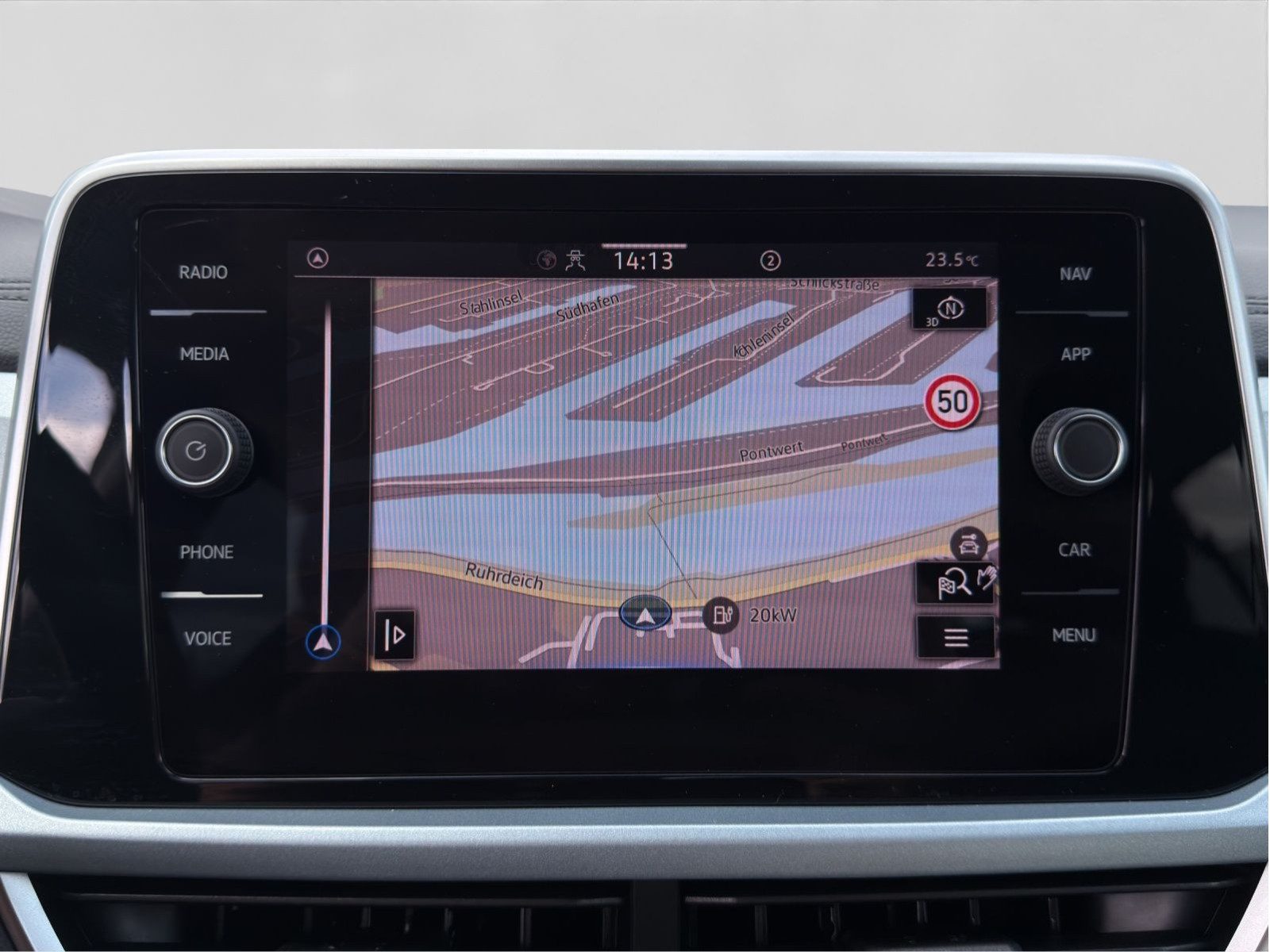 Volkswagen T-Roc – Foto 12