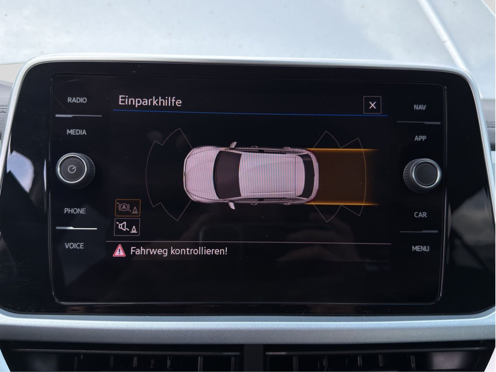 Volkswagen T-Roc – Foto 13