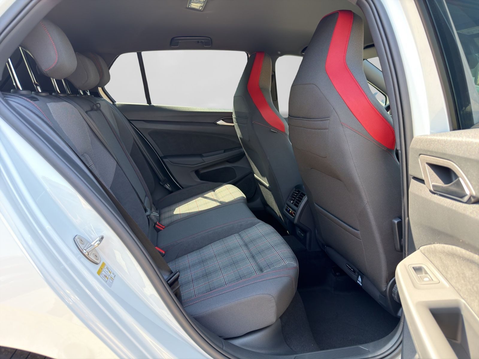 Volkswagen Golf GTI – Bild 6