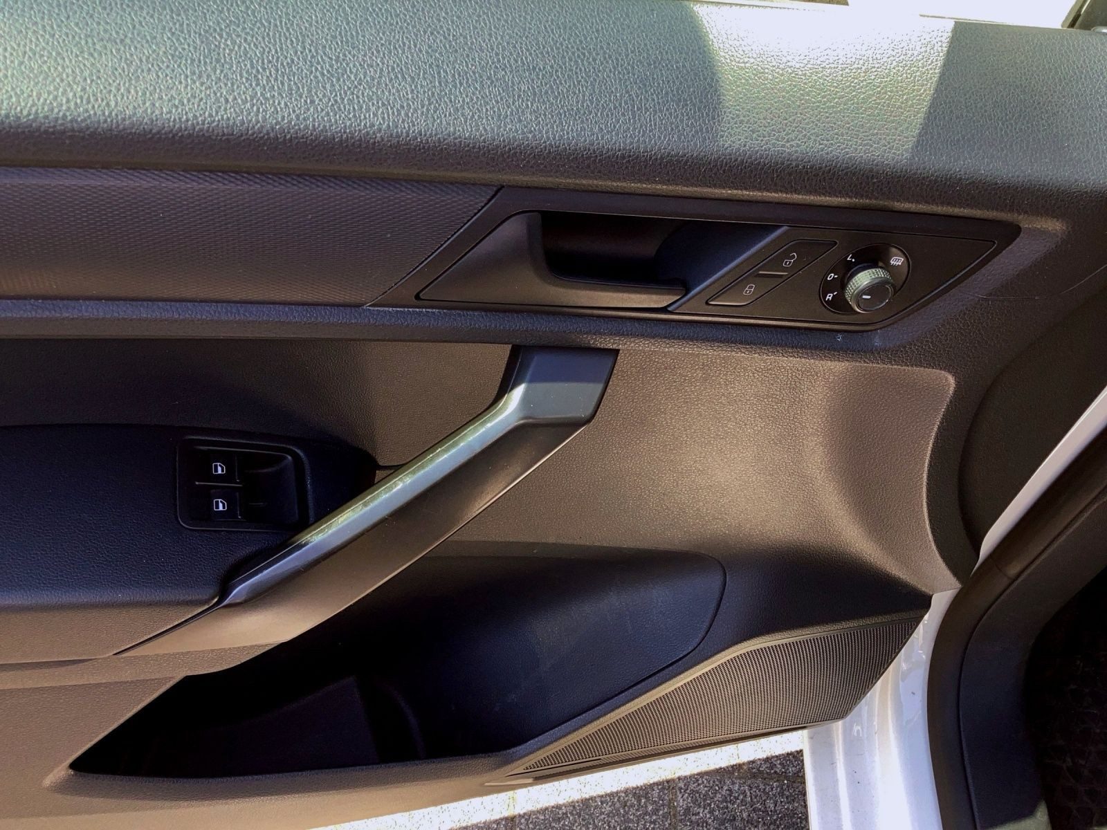 Volkswagen Caddy – Bild 8