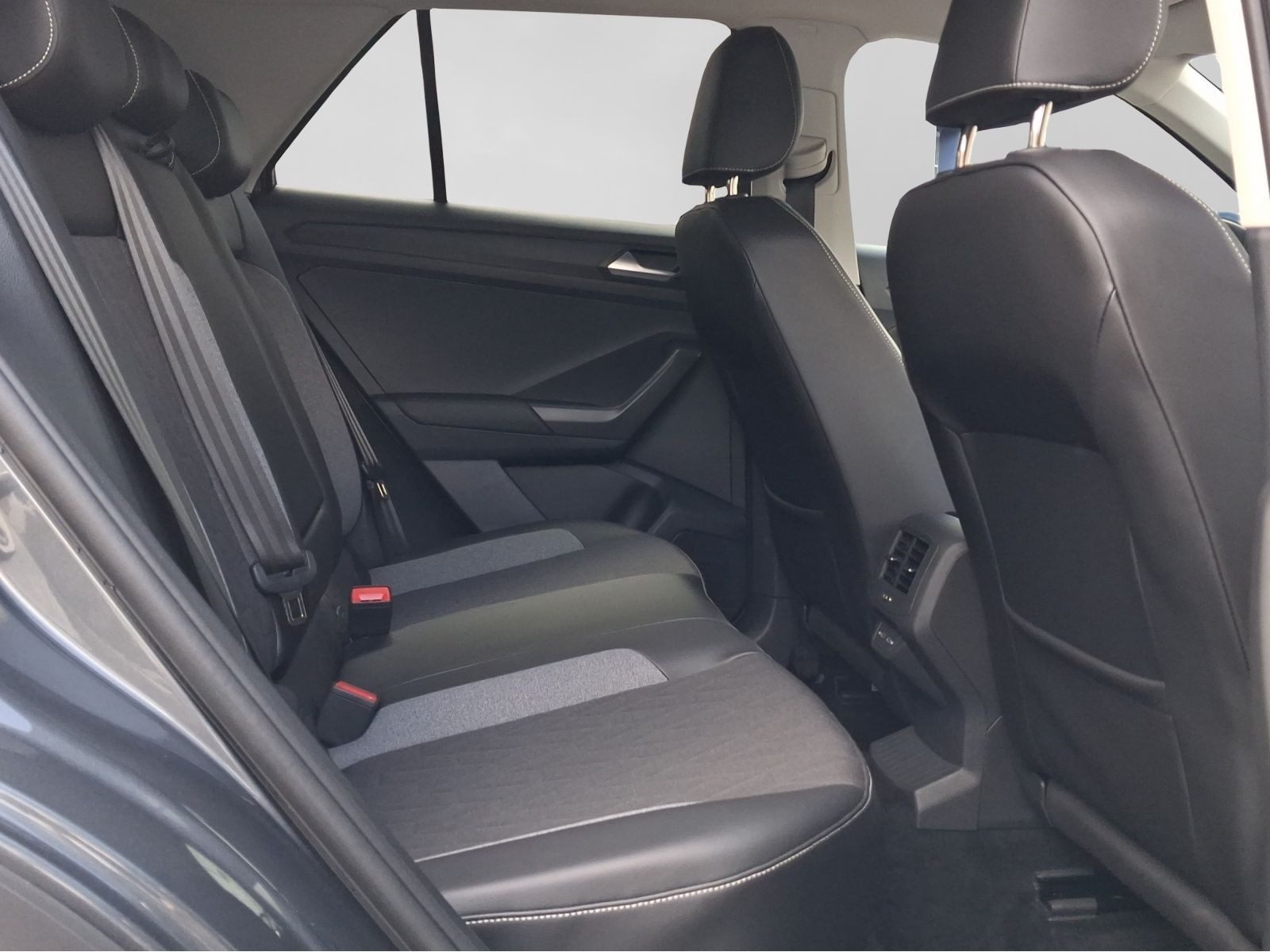 Volkswagen T-Roc – Foto 6