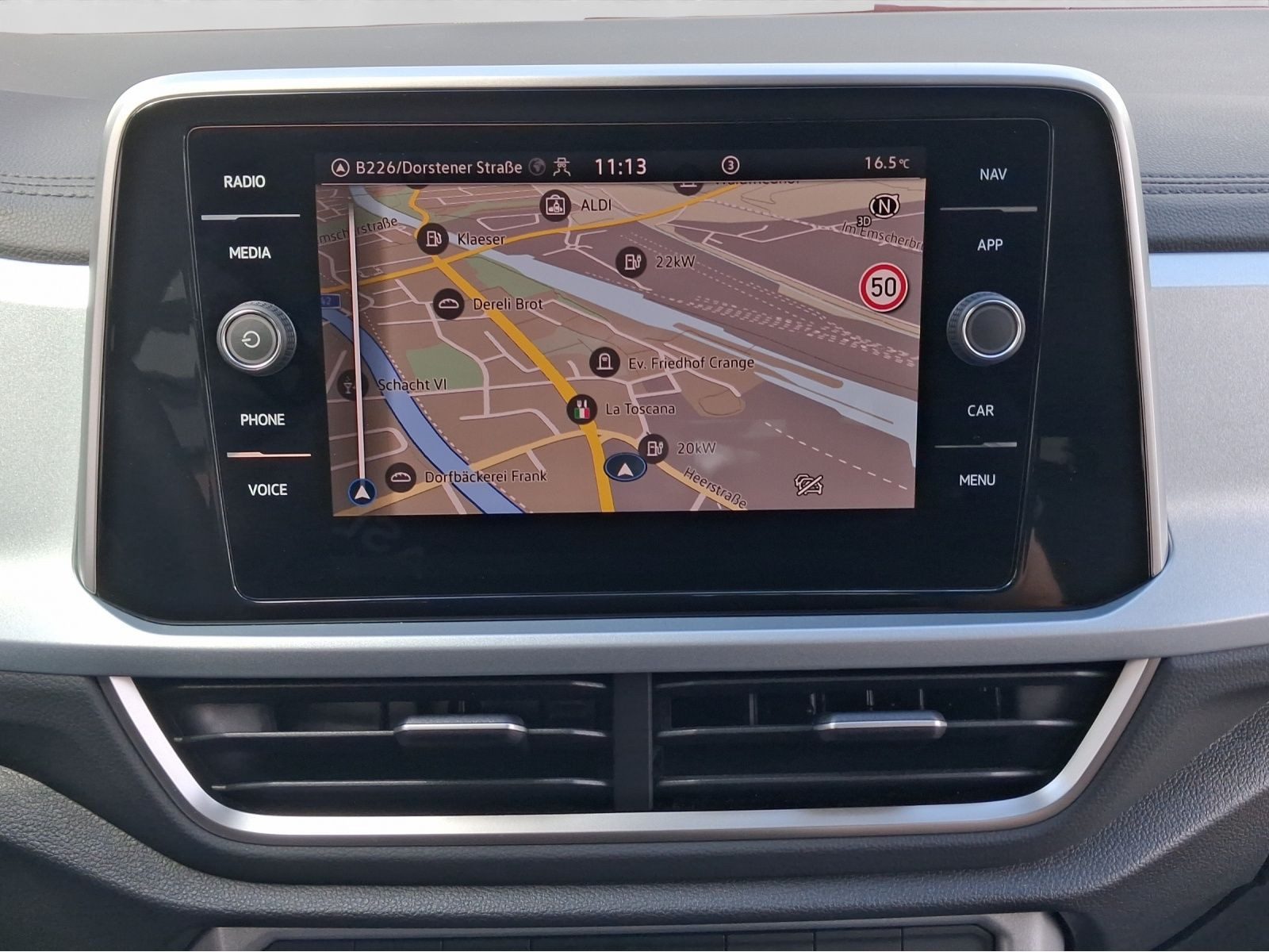 Volkswagen T-Roc – Foto 12