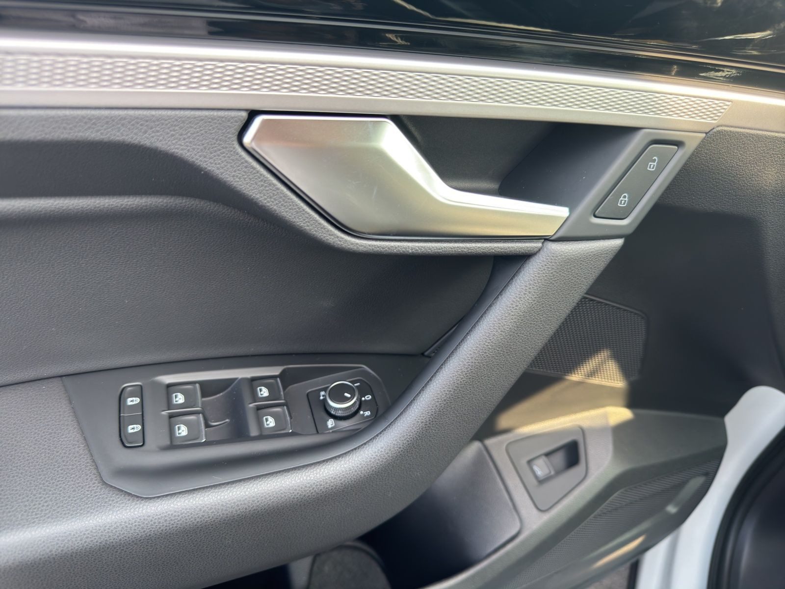 Volkswagen Touareg – Foto 8
