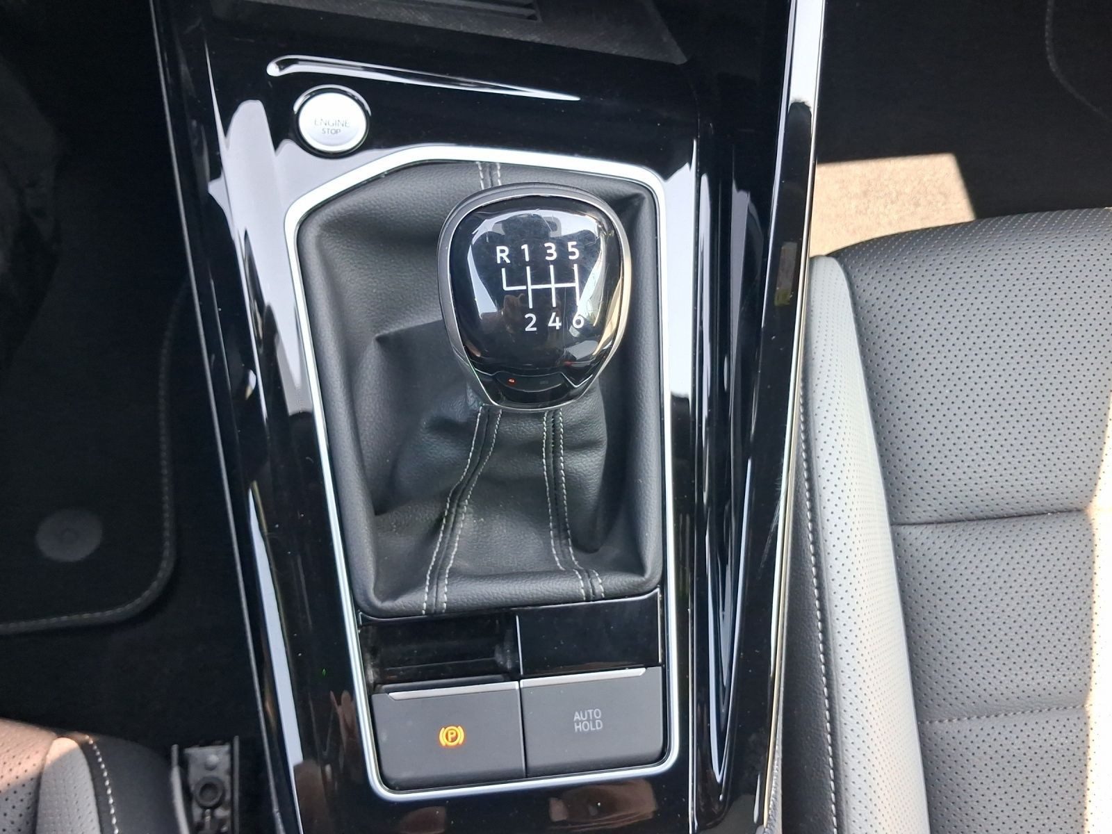 Volkswagen Golf – Foto 11