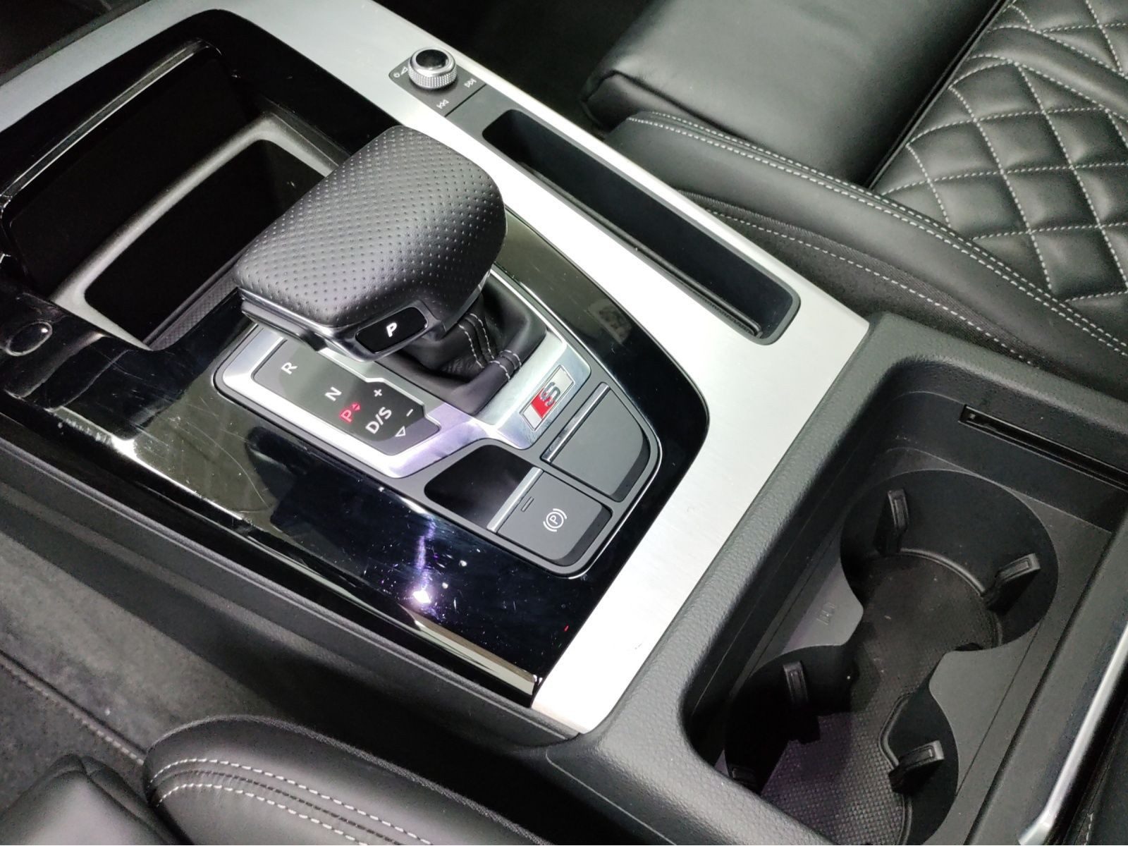 Audi SQ5 Sportback – Foto 11