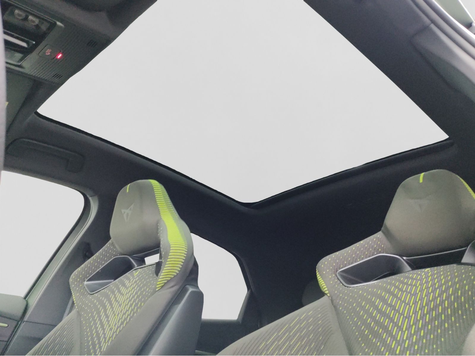 Cupra Raval – Foto 16