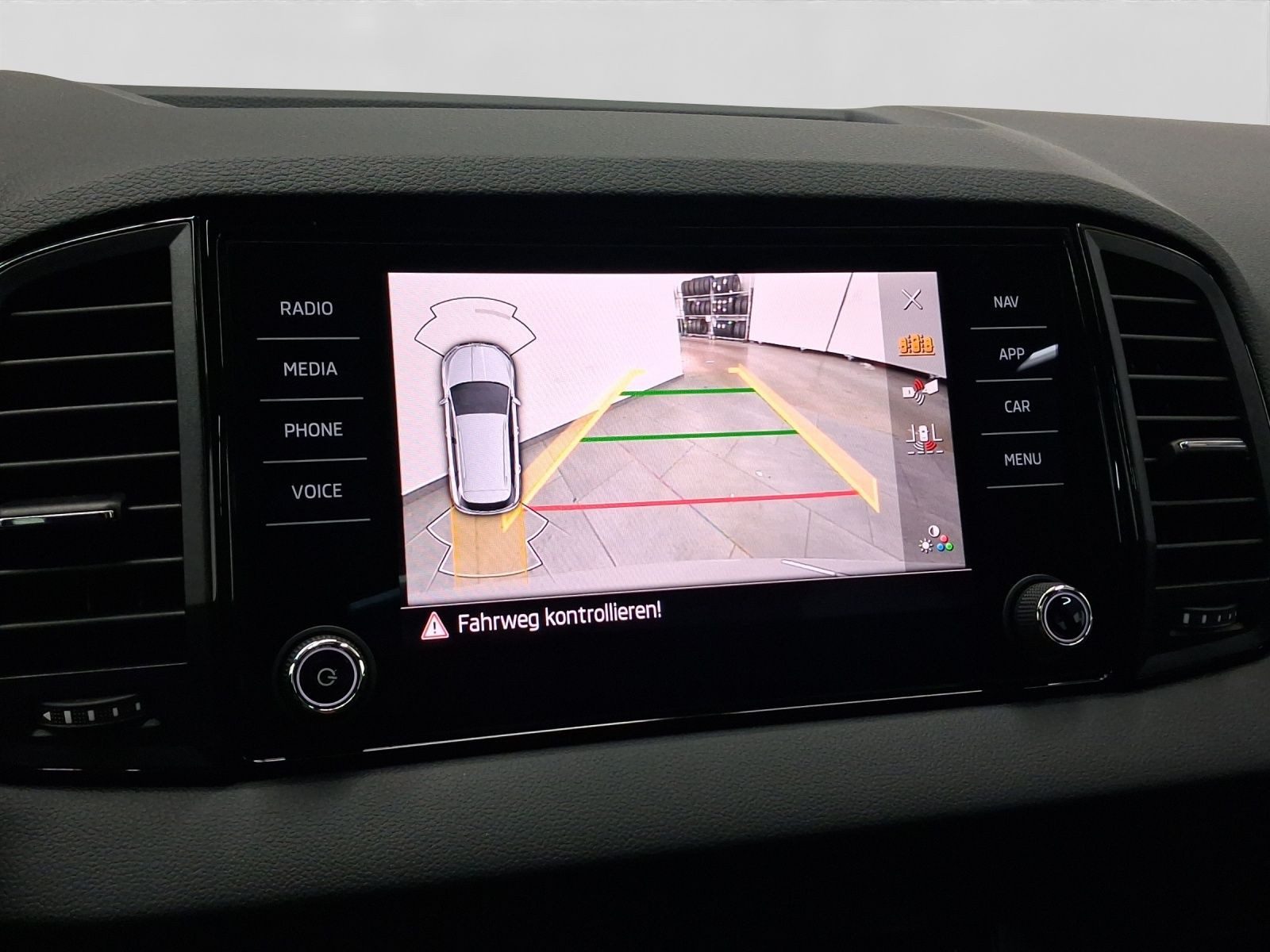 Skoda Karoq – Bild 15