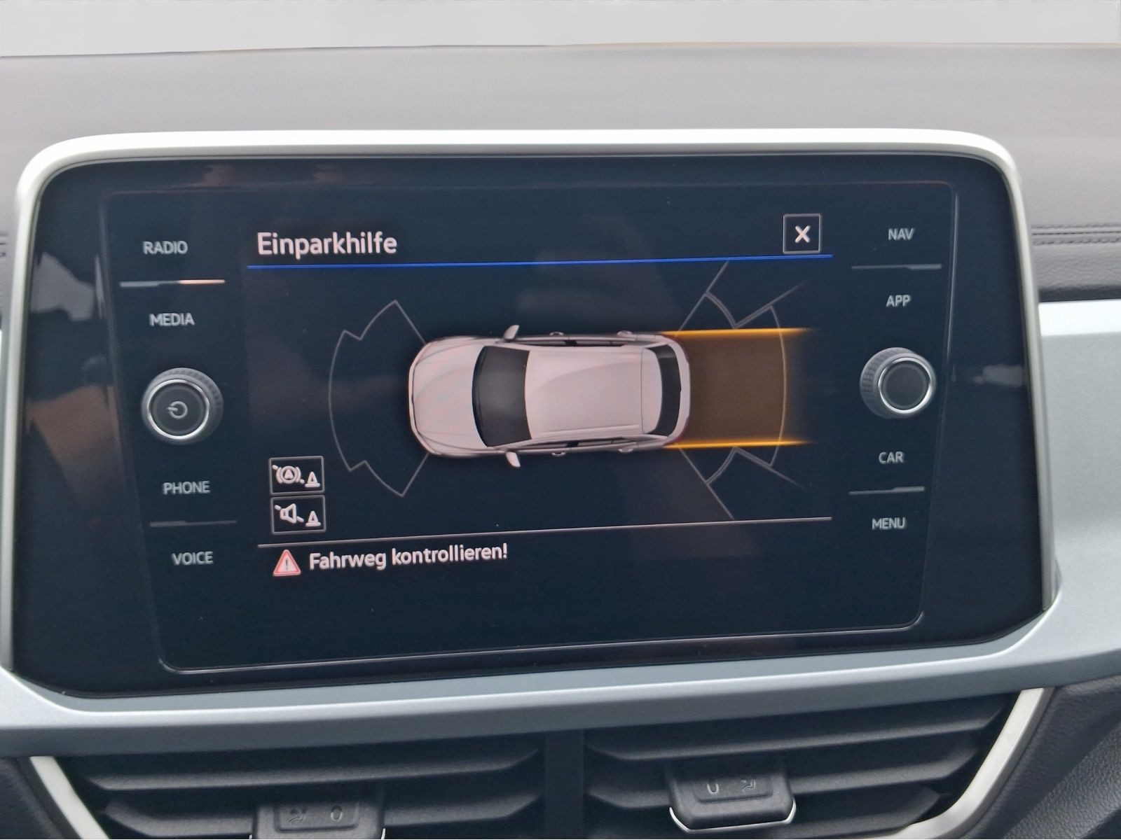 Volkswagen T-Roc – Foto 16