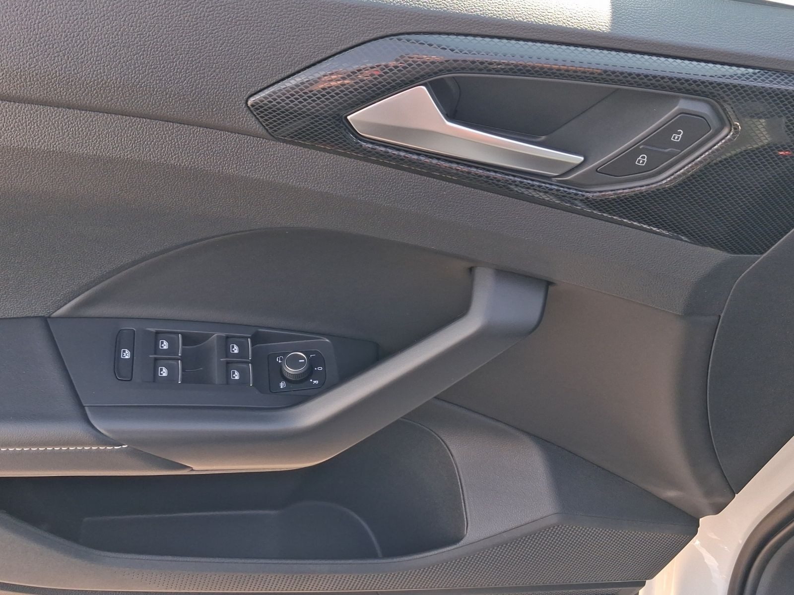 Volkswagen T-Cross – Bild 8