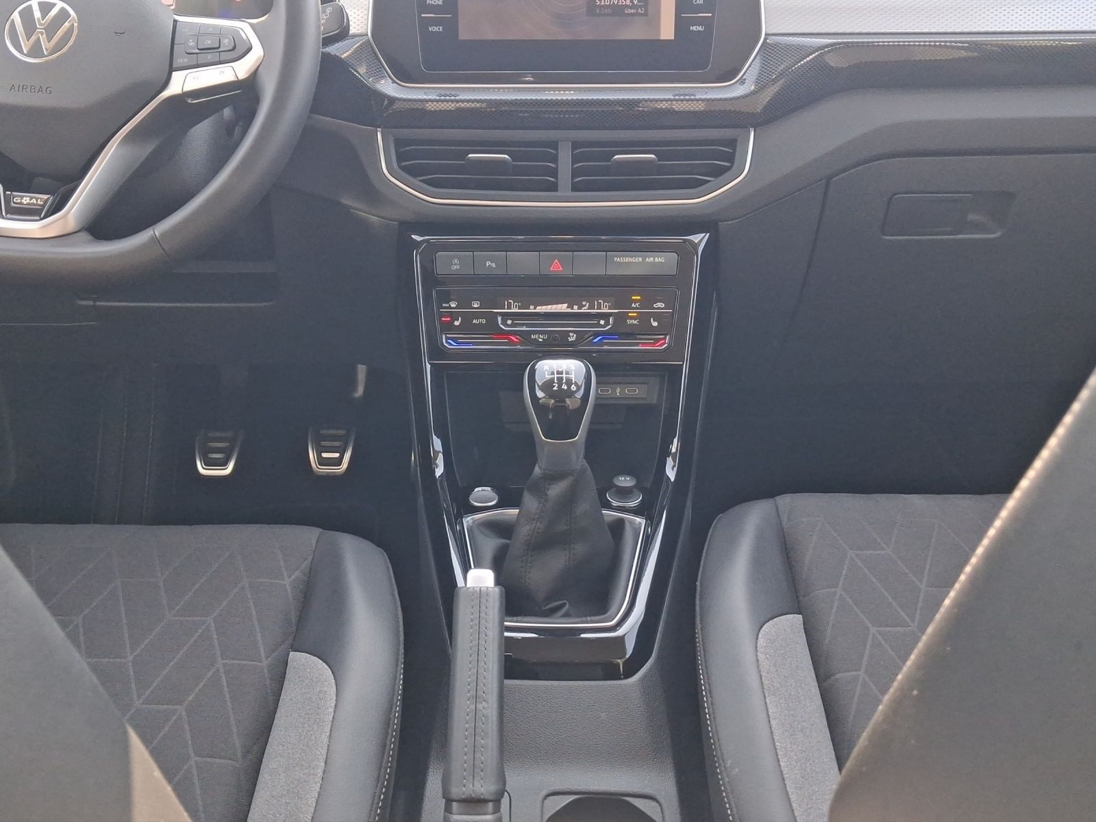 Volkswagen T-Cross – Bild 11