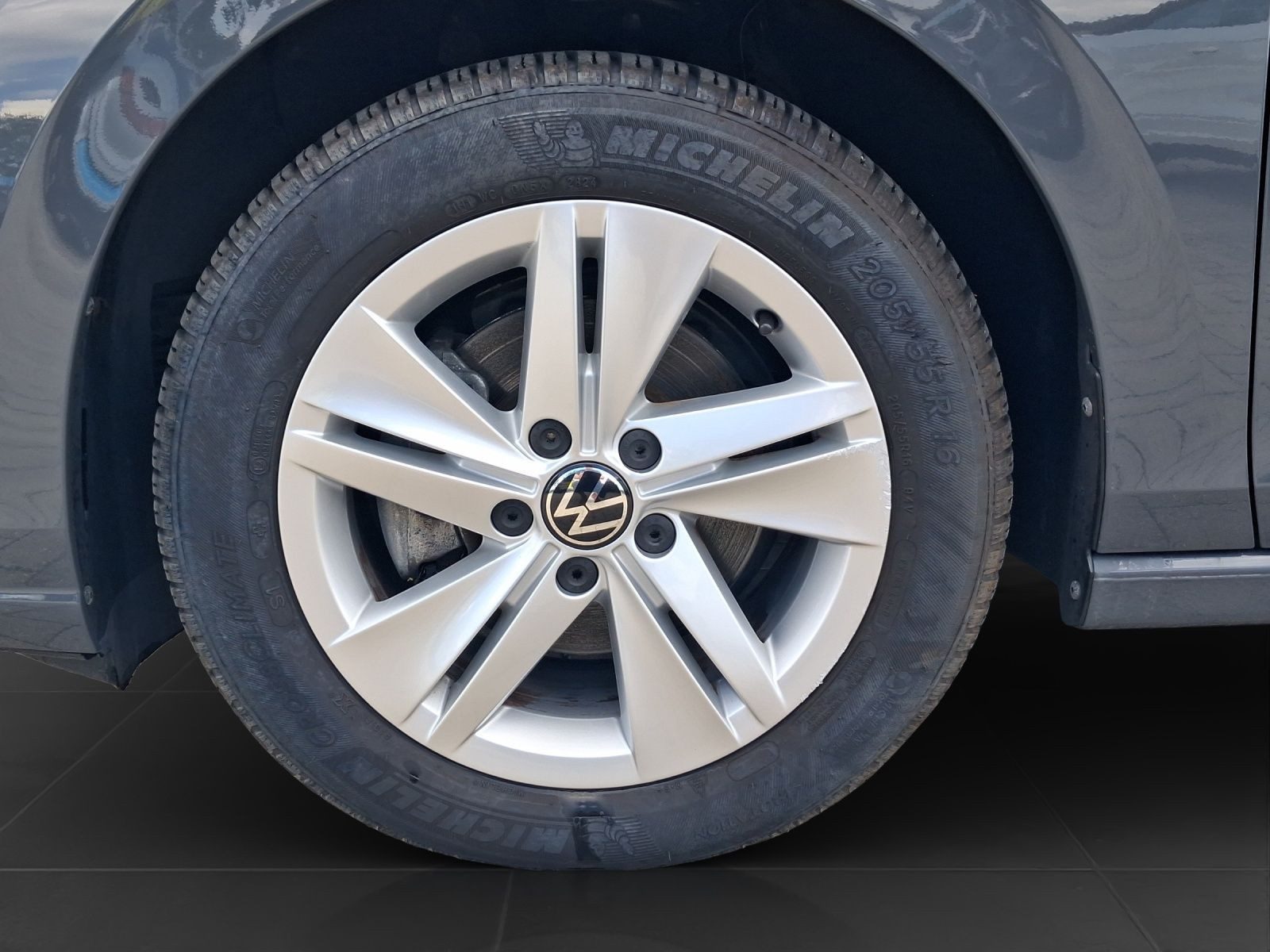 Volkswagen Golf – Bild 7