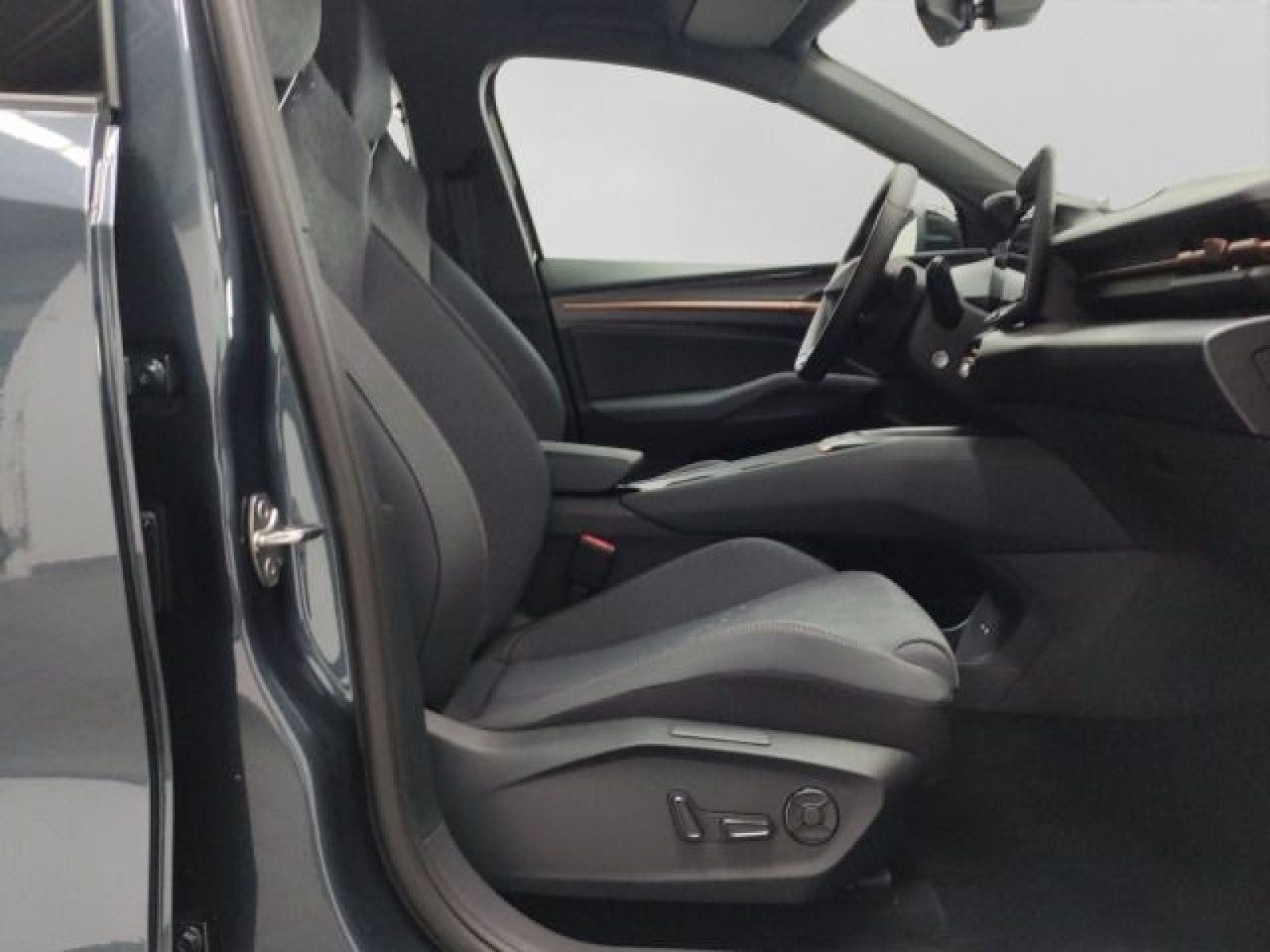 Cupra Raval – Foto 4