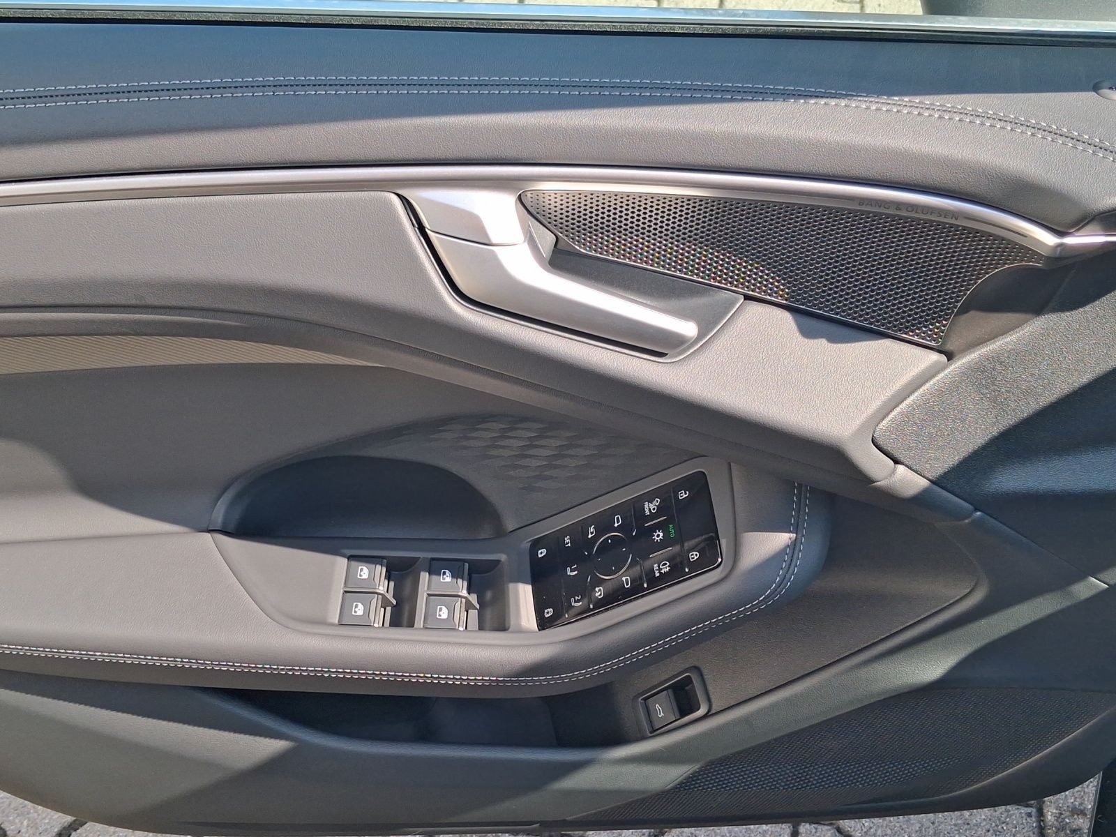 Audi A6 Avant – Foto 8