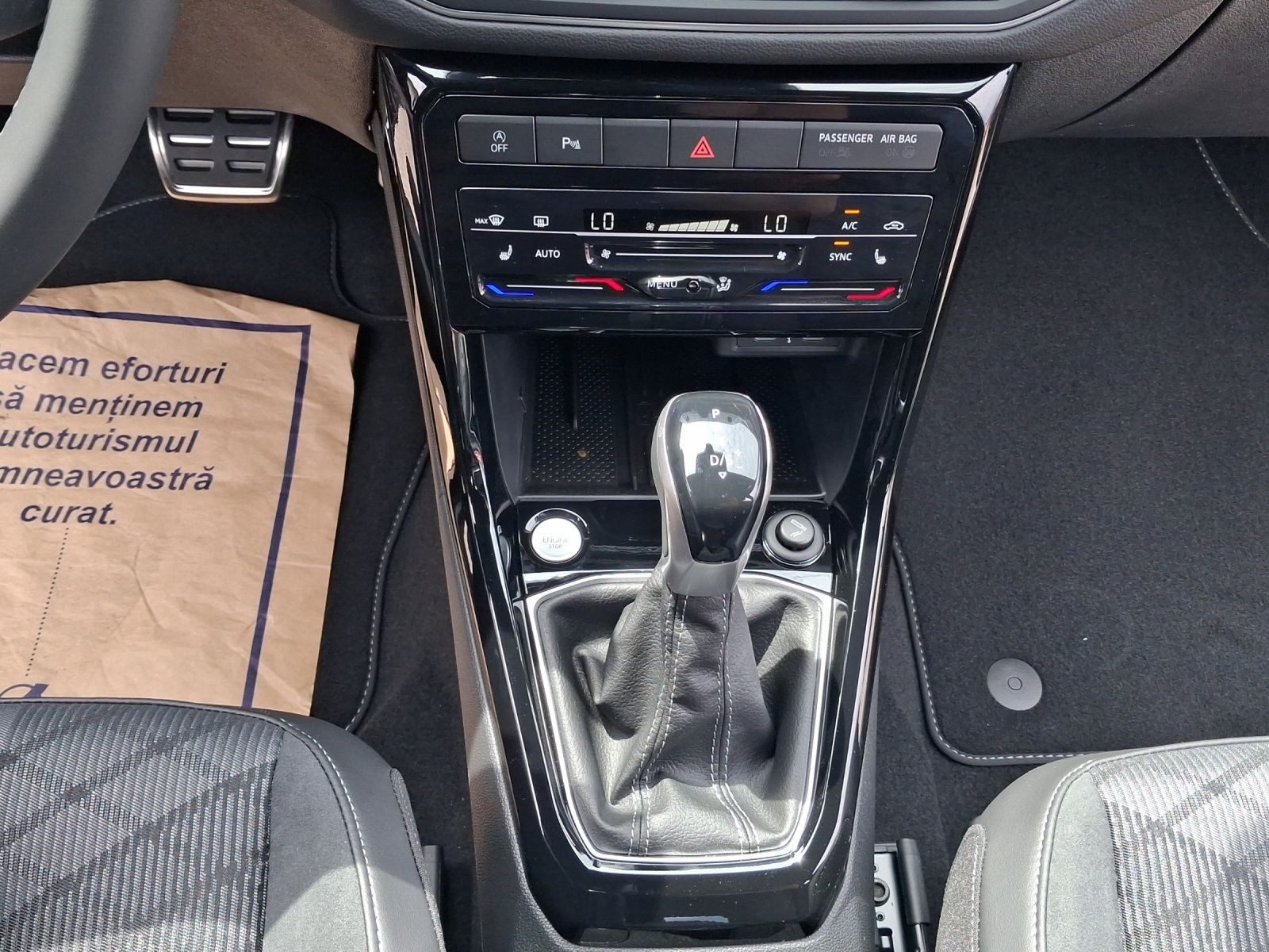 Volkswagen T-Cross – Foto 11
