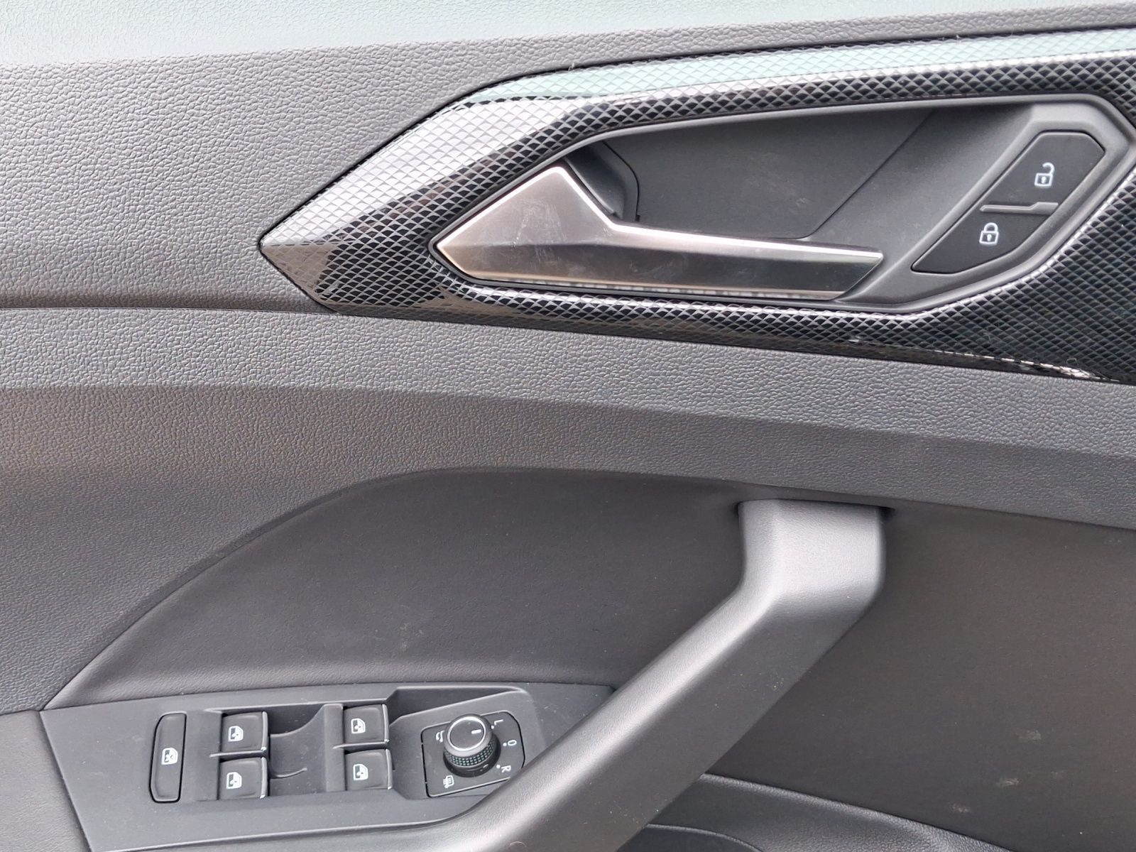 Volkswagen T-Cross – Bild 8