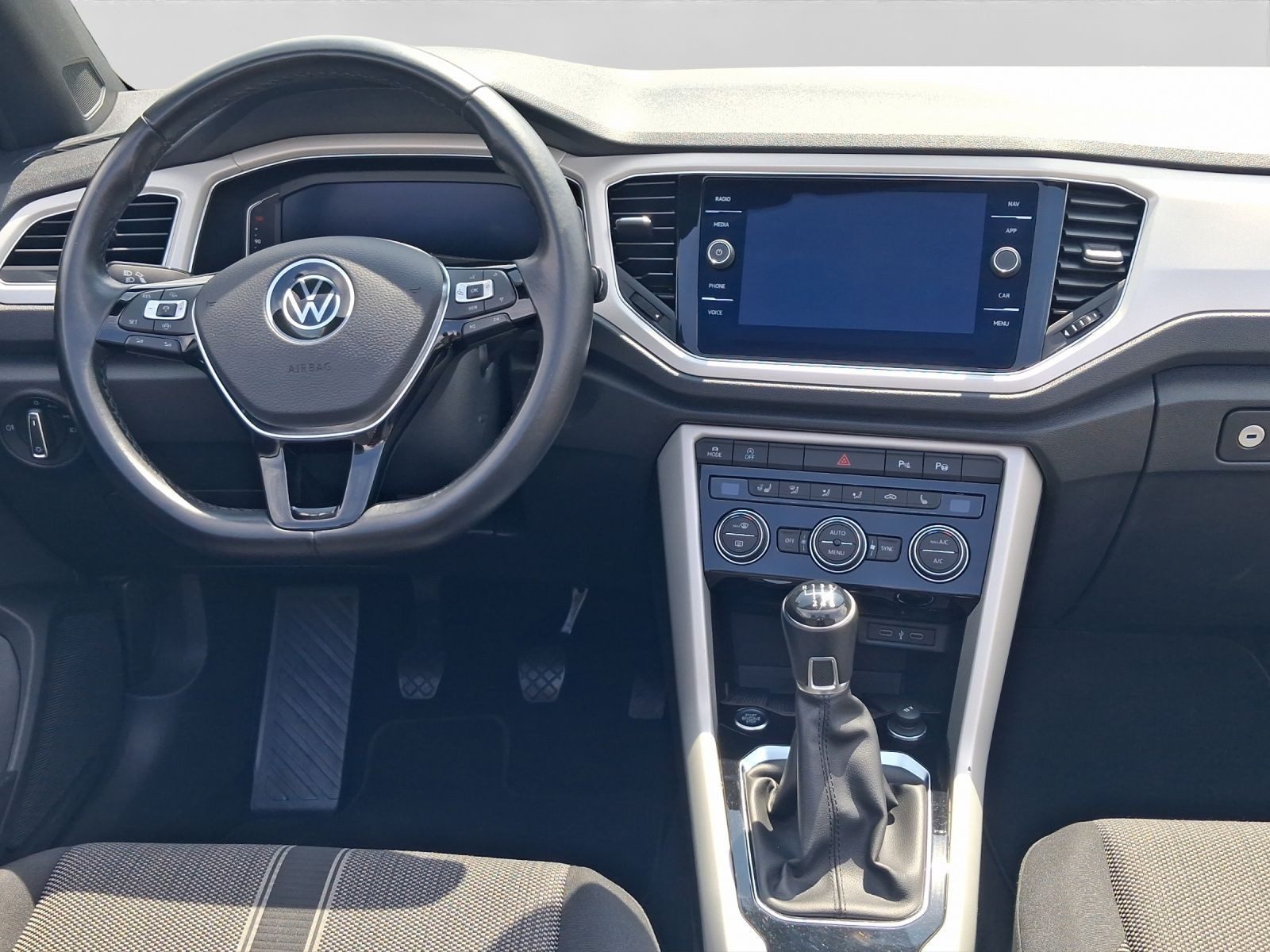 Volkswagen T-Roc Cabriolet – Bild 5