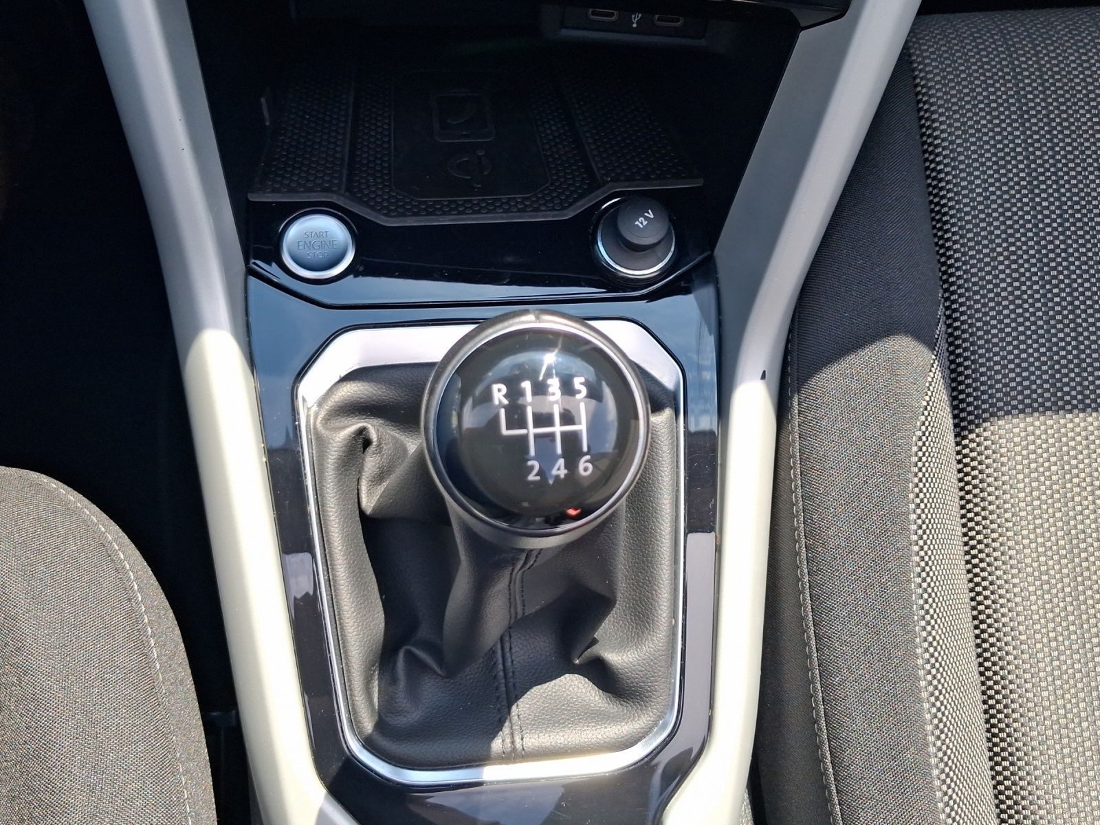 Volkswagen T-Roc Cabriolet – Bild 11