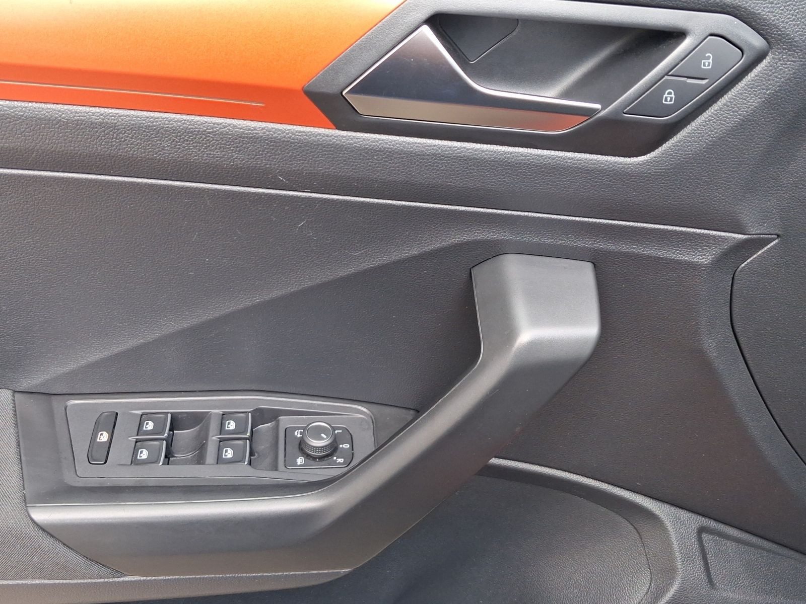 Volkswagen T-Roc – Bild 8