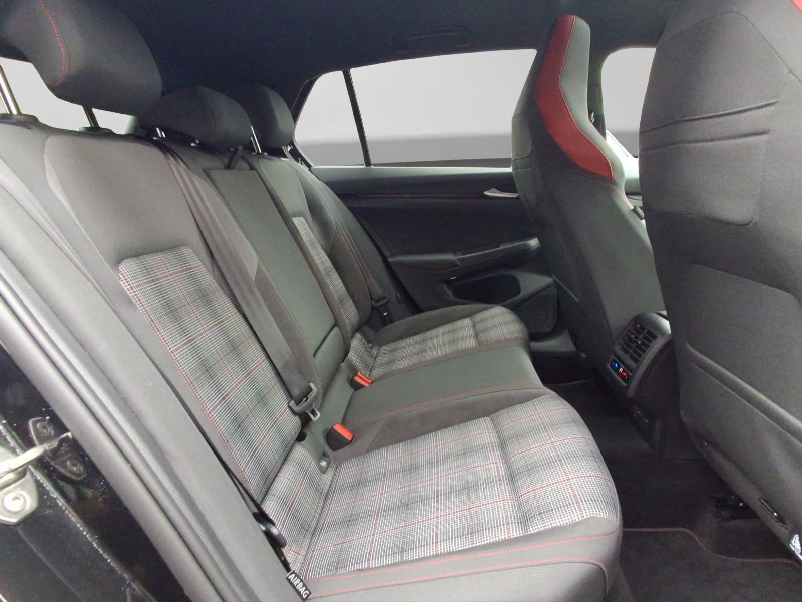 Volkswagen Golf GTI – Bild 6