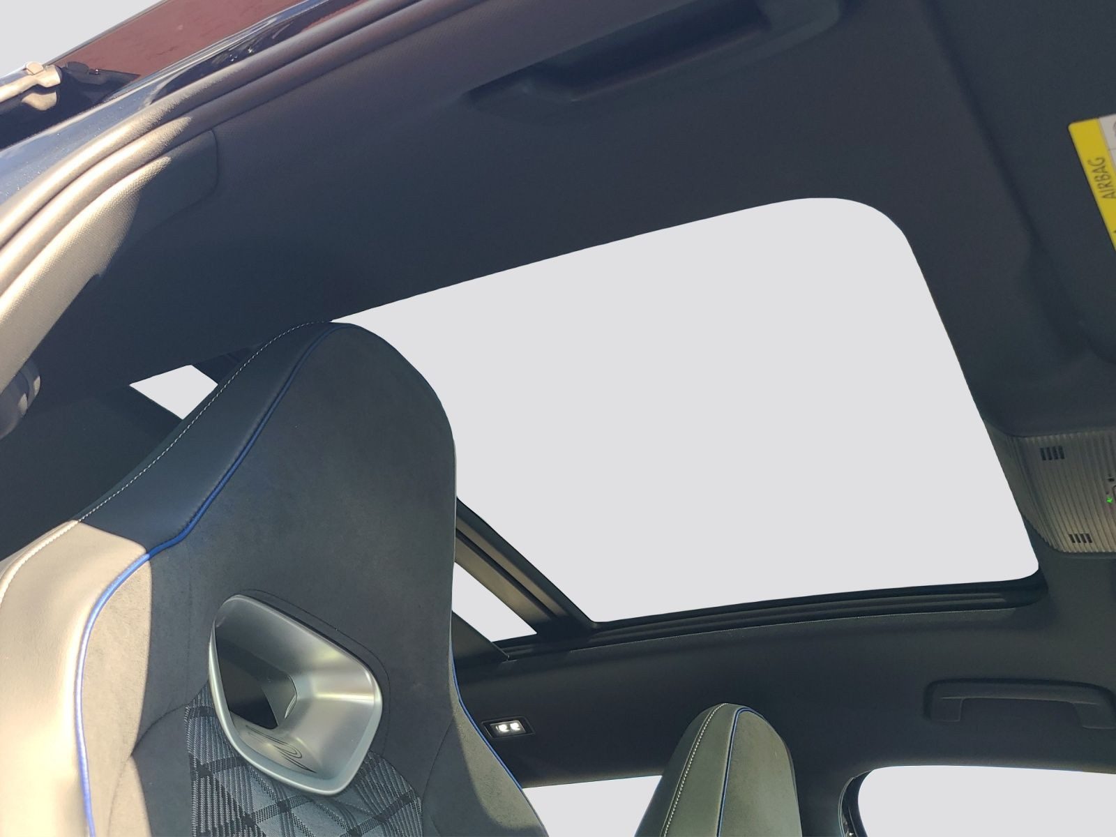 Volkswagen Tiguan – Bild 18