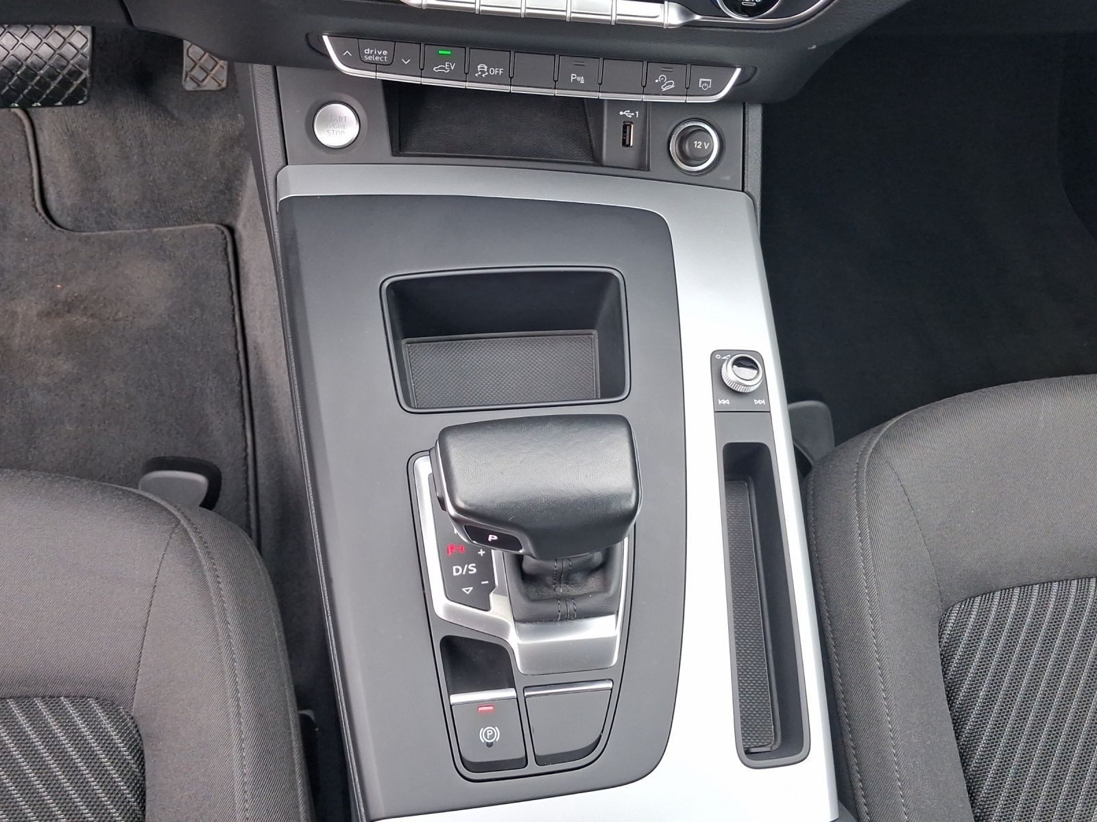 Audi Q5 – Foto 11