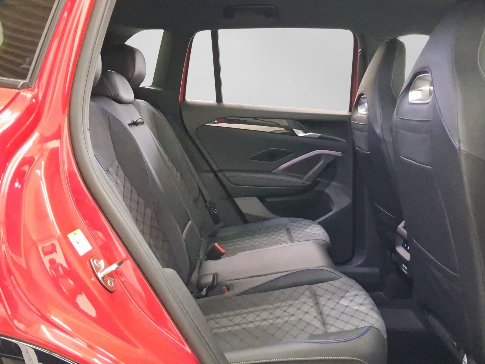 Volkswagen Tiguan – Bild 6